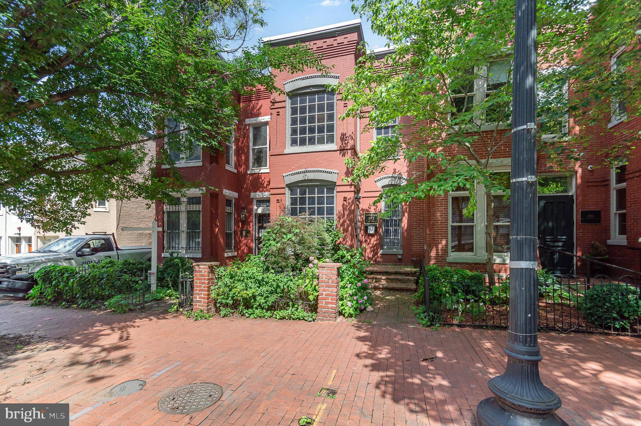 Washington, DC 20002,515 2ND ST NE