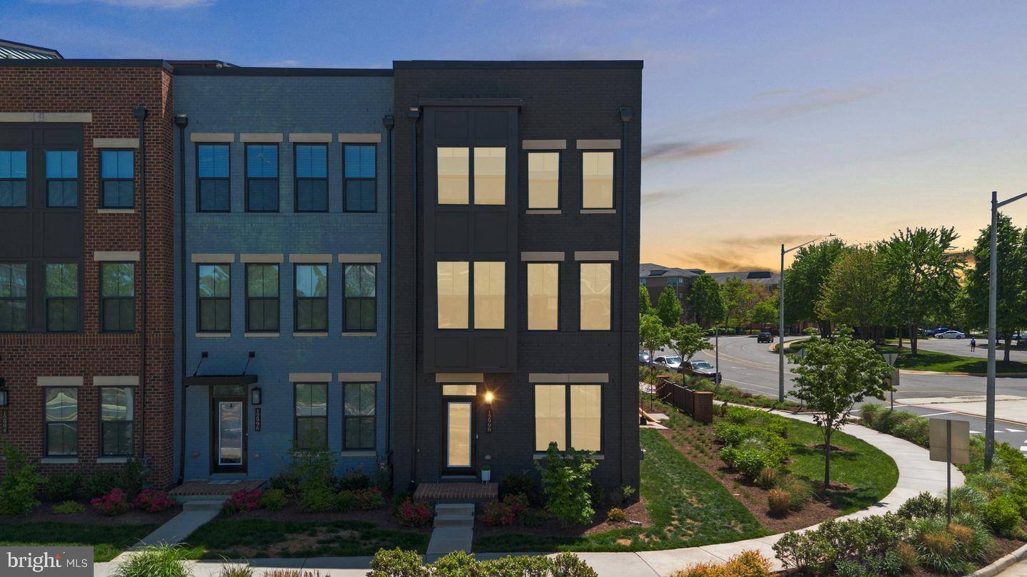 Herndon, VA 20171,12998 HATTONTOWN SQ