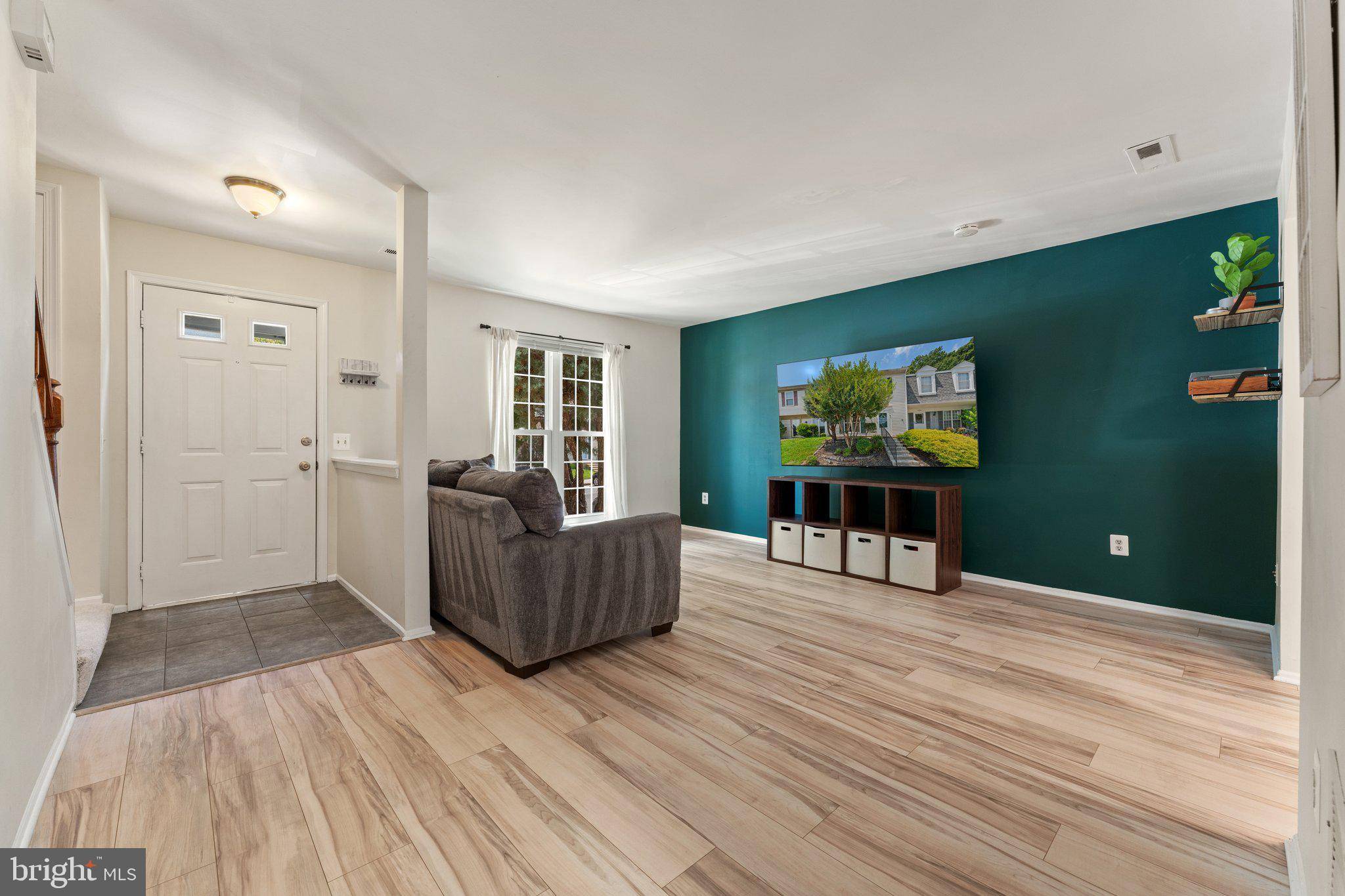 Lorton, VA 22079,7656 STANA CT