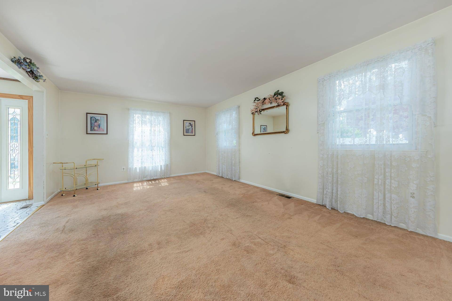Deptford, NJ 08096,106 WILSHIRE AVE