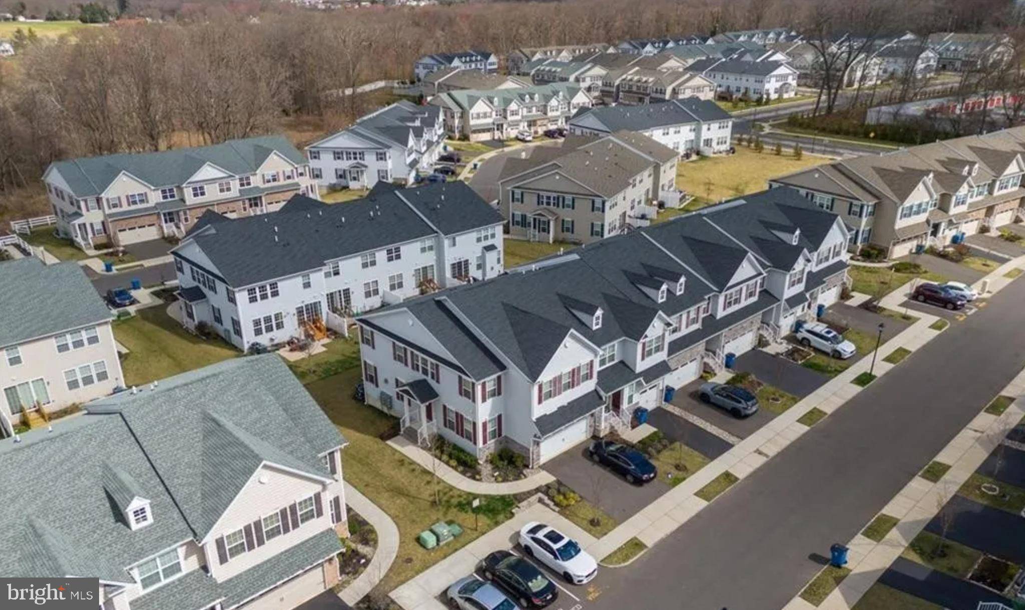 Monroe Township, NJ 08831,25 LARKSPUR LN