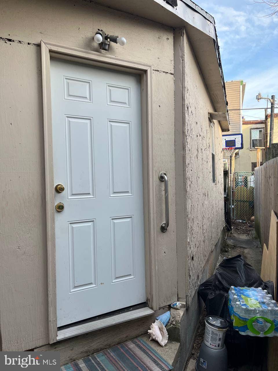 Philadelphia, PA 19125,2525 N LEE ST