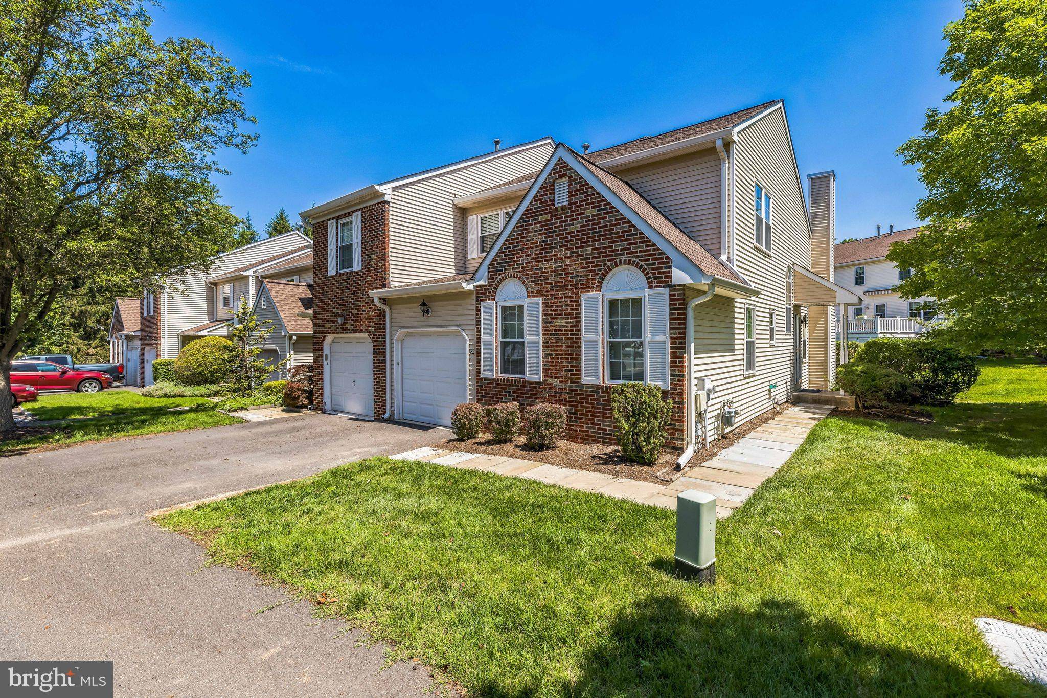 Ewing, NJ 08628,22 PIONEER CT