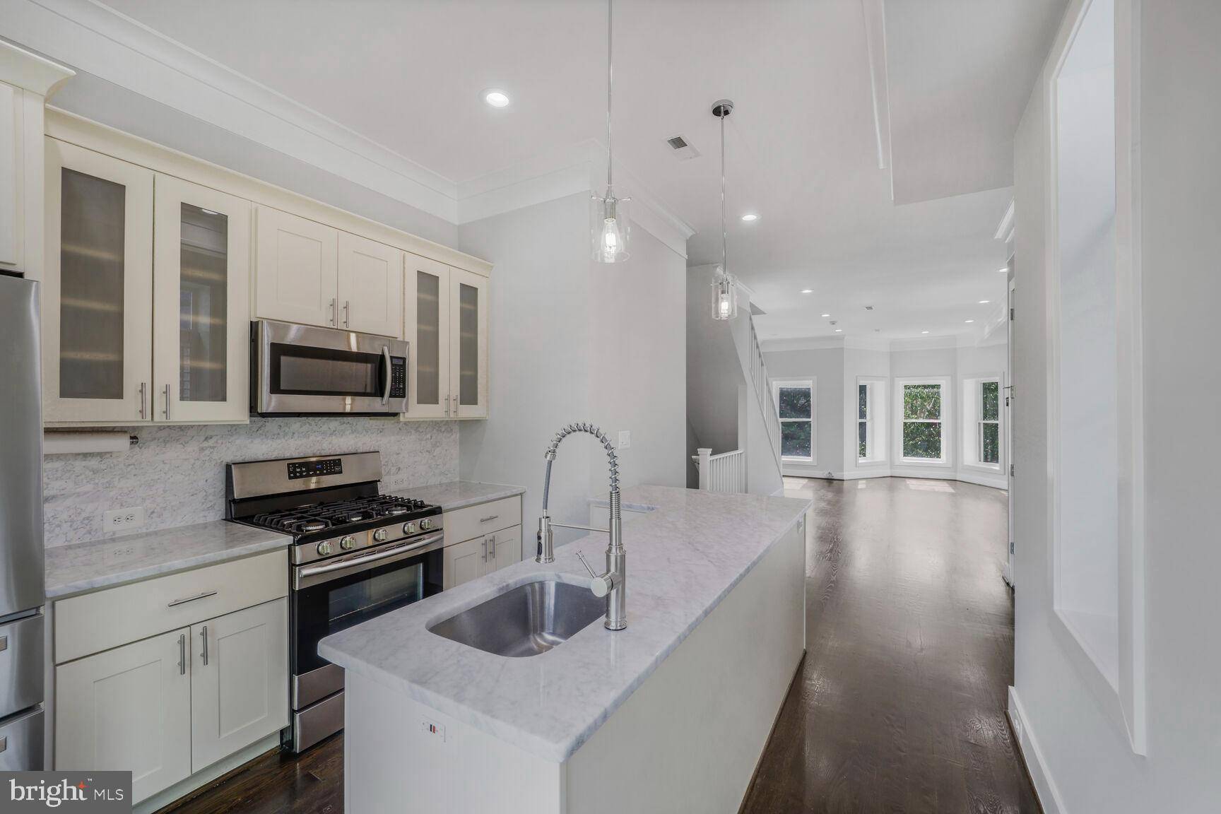 Washington, DC 20001,2015 FLAGLER PL NW #2