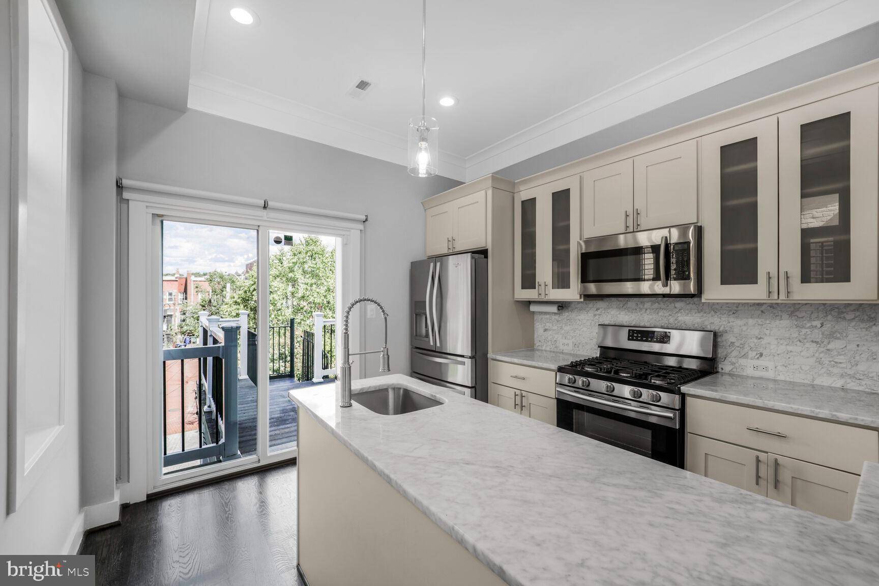 Washington, DC 20001,2015 FLAGLER PL NW #2