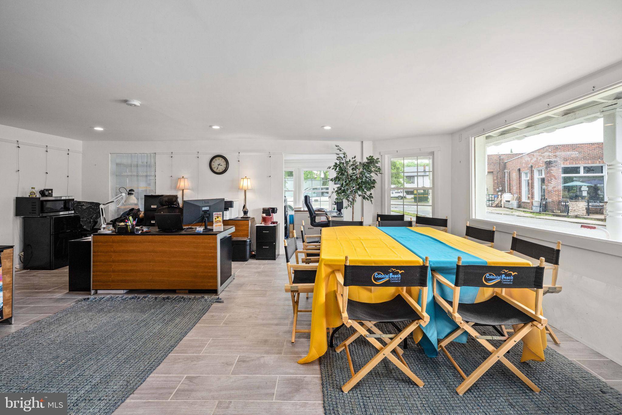 Colonial Beach, VA 22443,215 IRVING AVE N