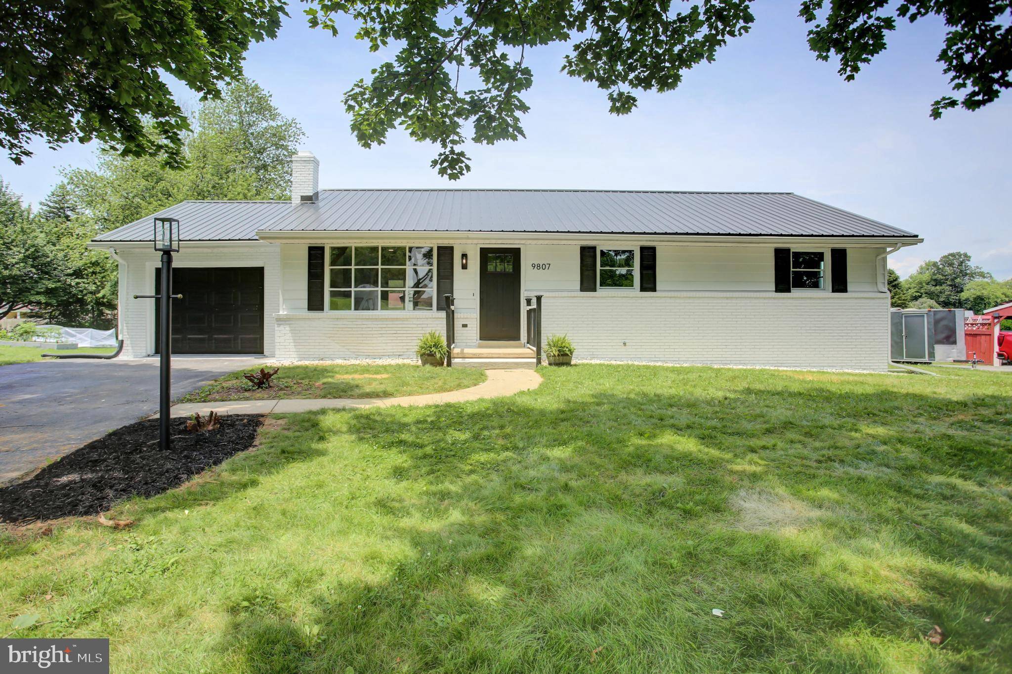 Shippensburg, PA 17257,9807 POSSUM HOLLOW ROAD