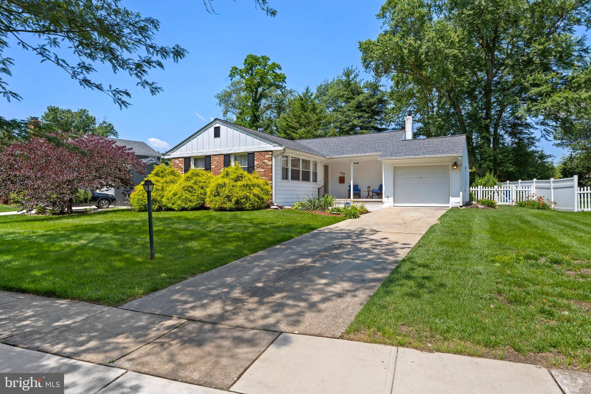 Cherry Hill, NJ 08034,1362 PADDOCK WAY