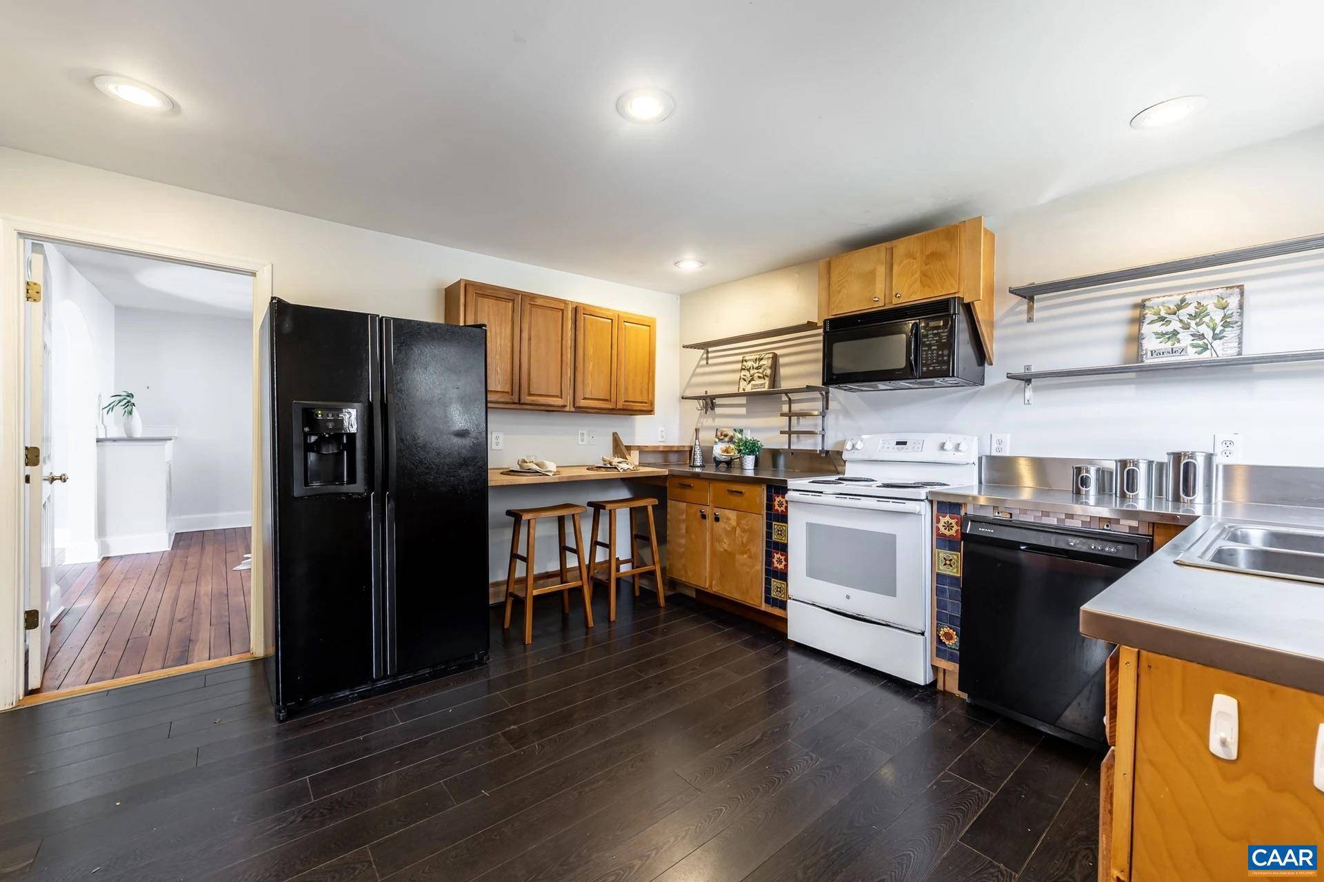 Charlottesville, VA 22903,310 SW 7TH ST