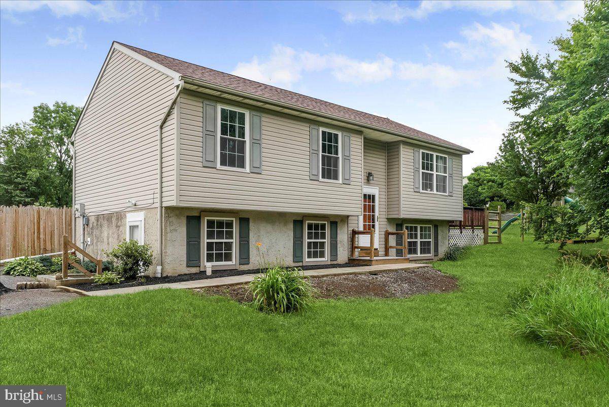 Honey Brook, PA 19344,3189 HORSESHOE PIKE