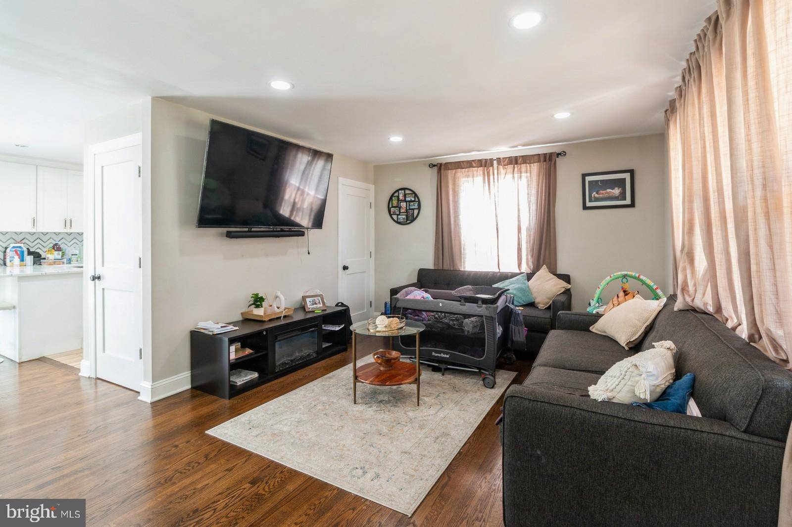 Riverside, NJ 08075,133 HEULINGS AVE