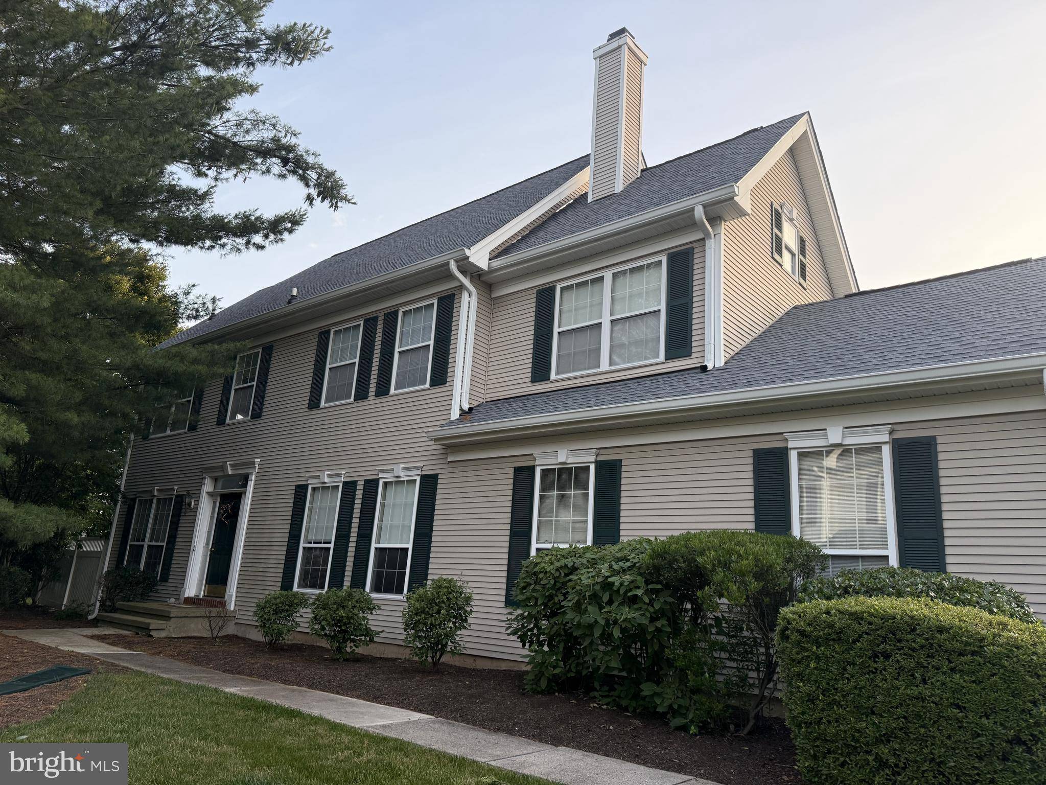 Pennington, NJ 08534,121 COBURN RD