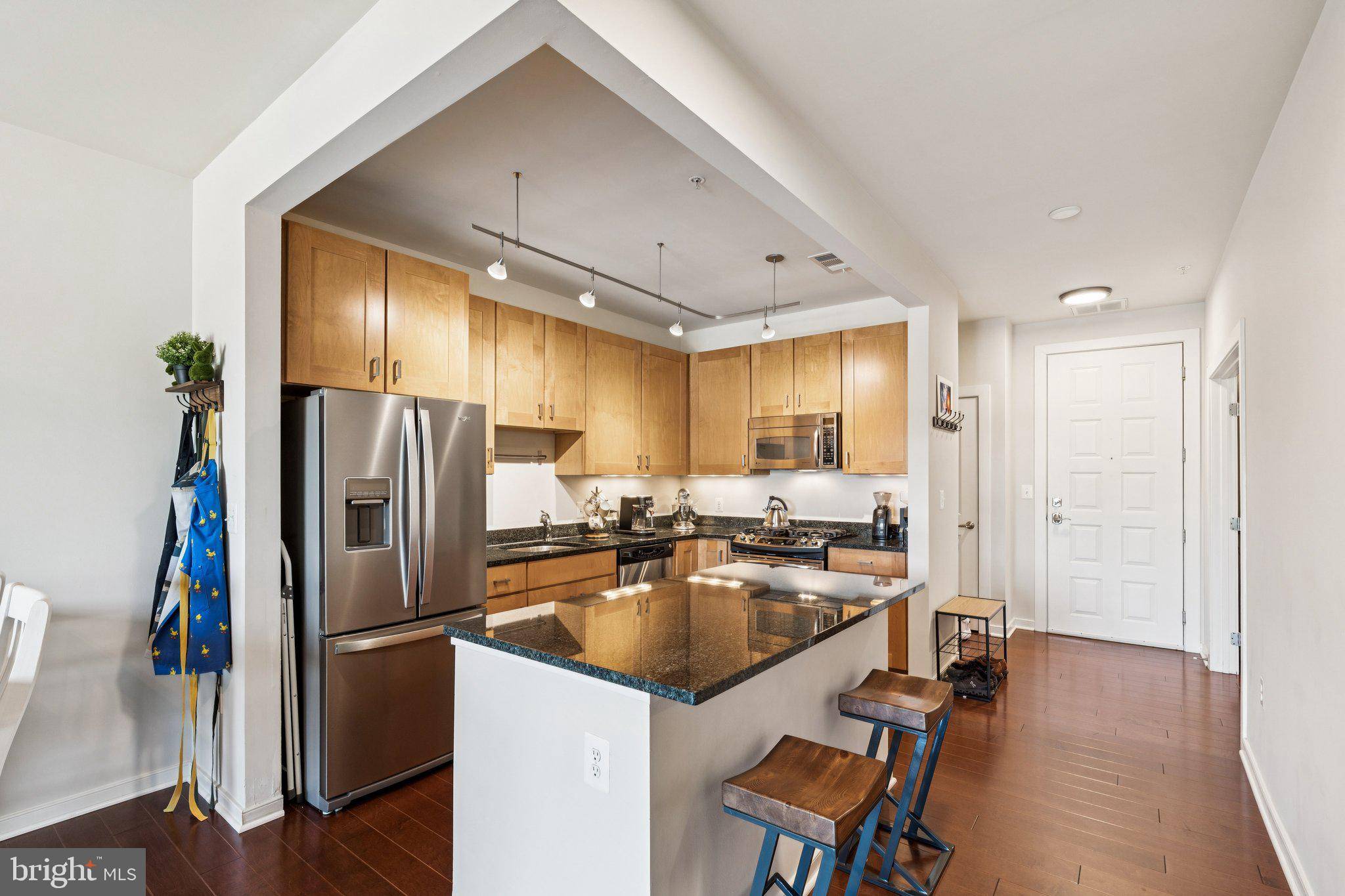 Arlington, VA 22213,2200 N WESTMORELAND ST #202