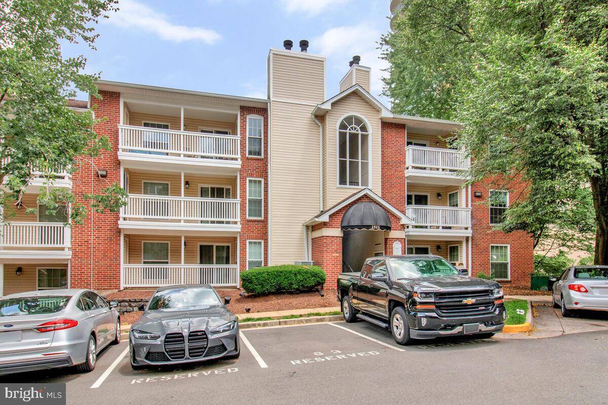 Mclean, VA 22102,1515 LINCOLN WAY #304B
