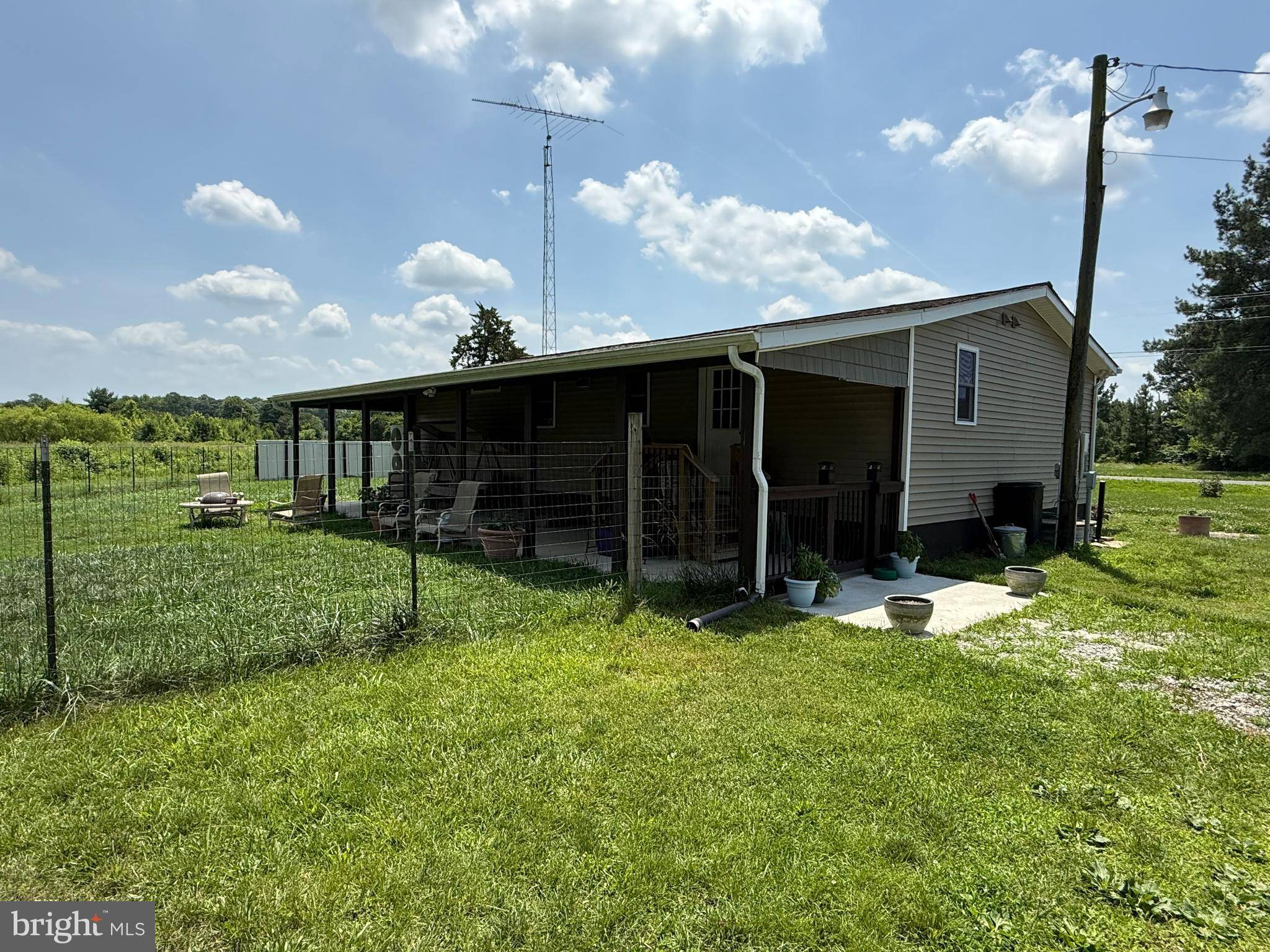Felton, DE 19943,2821 SANDTOWN RD