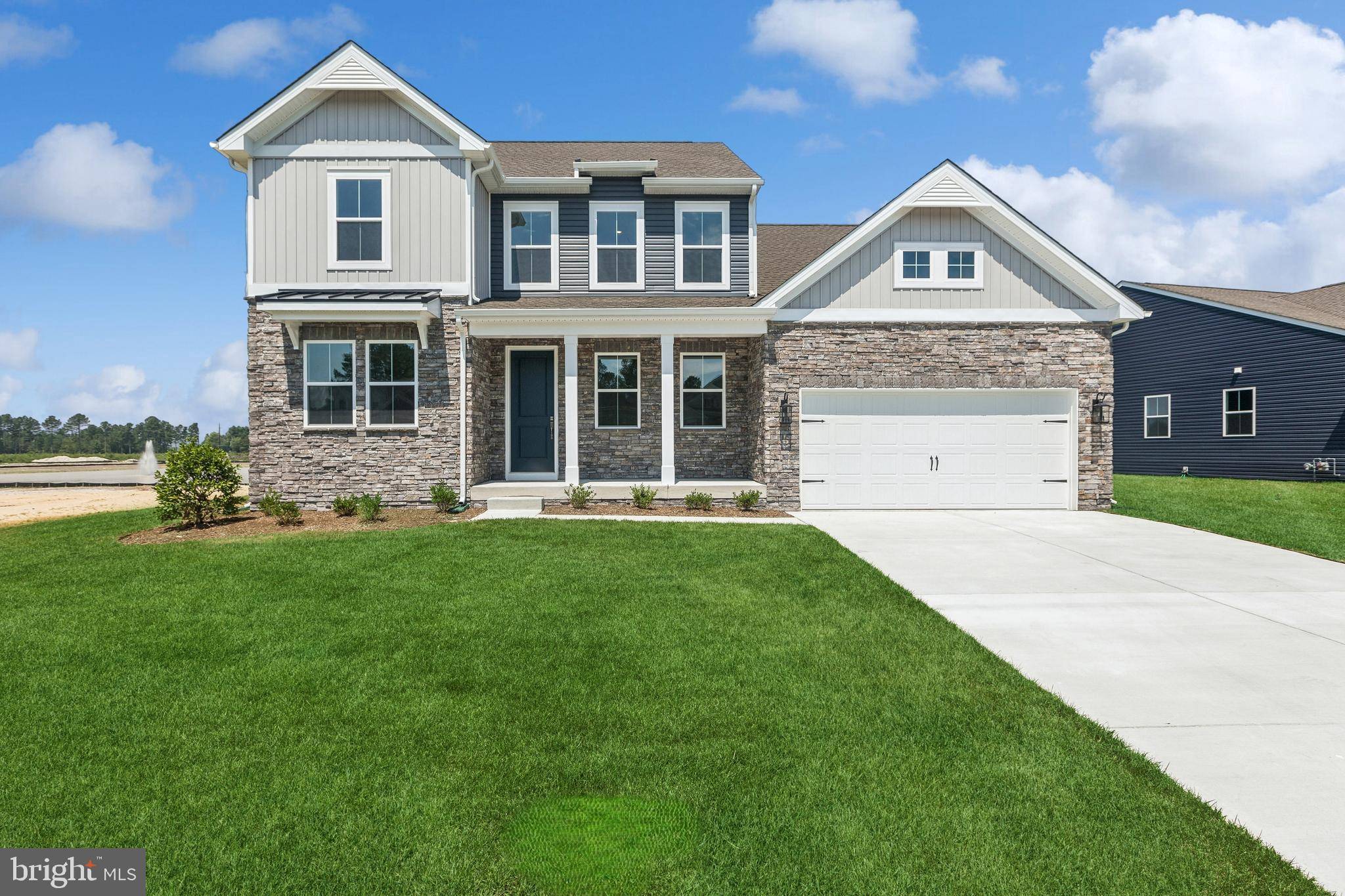 Felton, DE 19943,194 TALL OAK DR