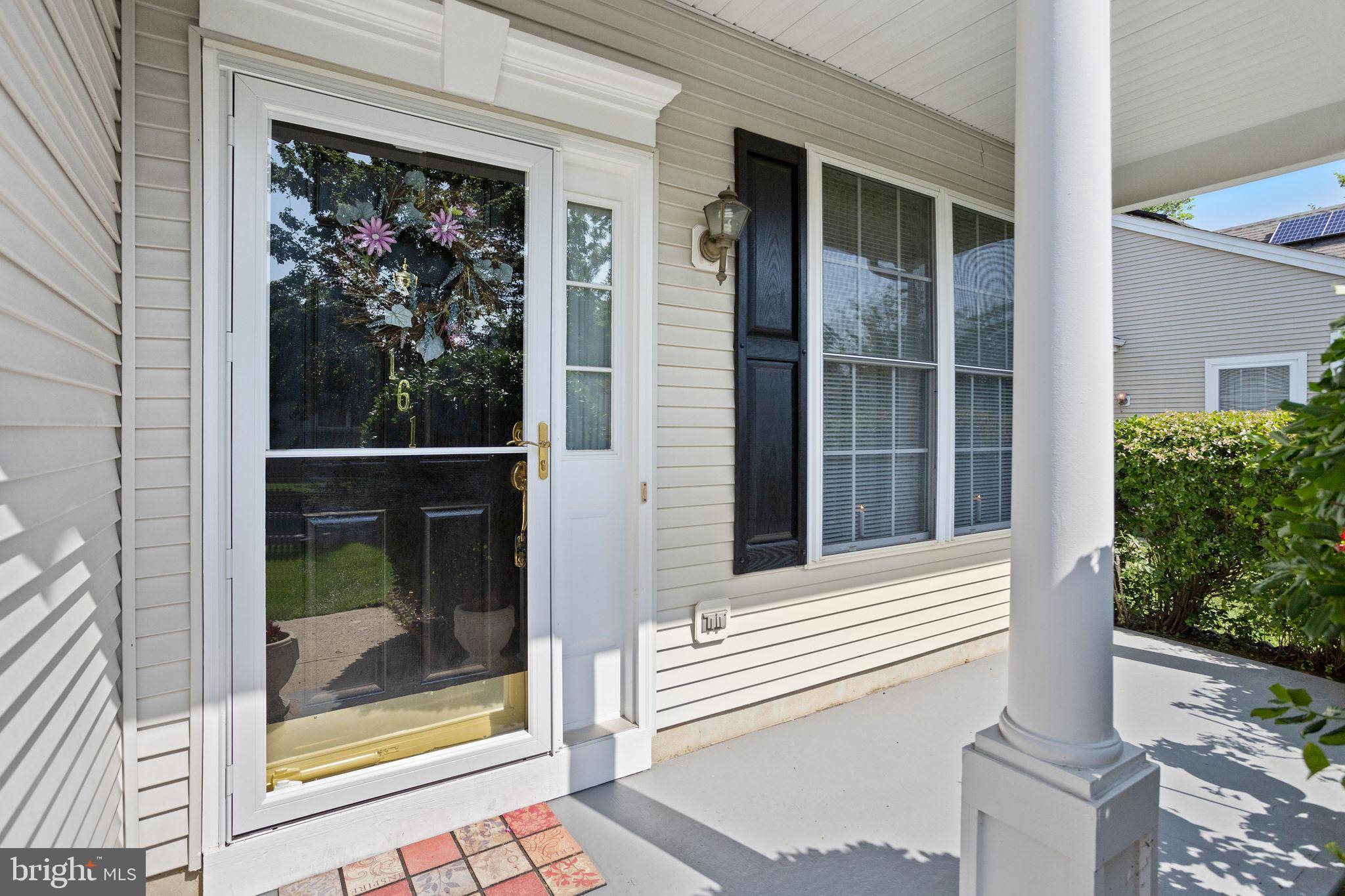 Hamilton, NJ 08690,161 MEADOWLARK DR