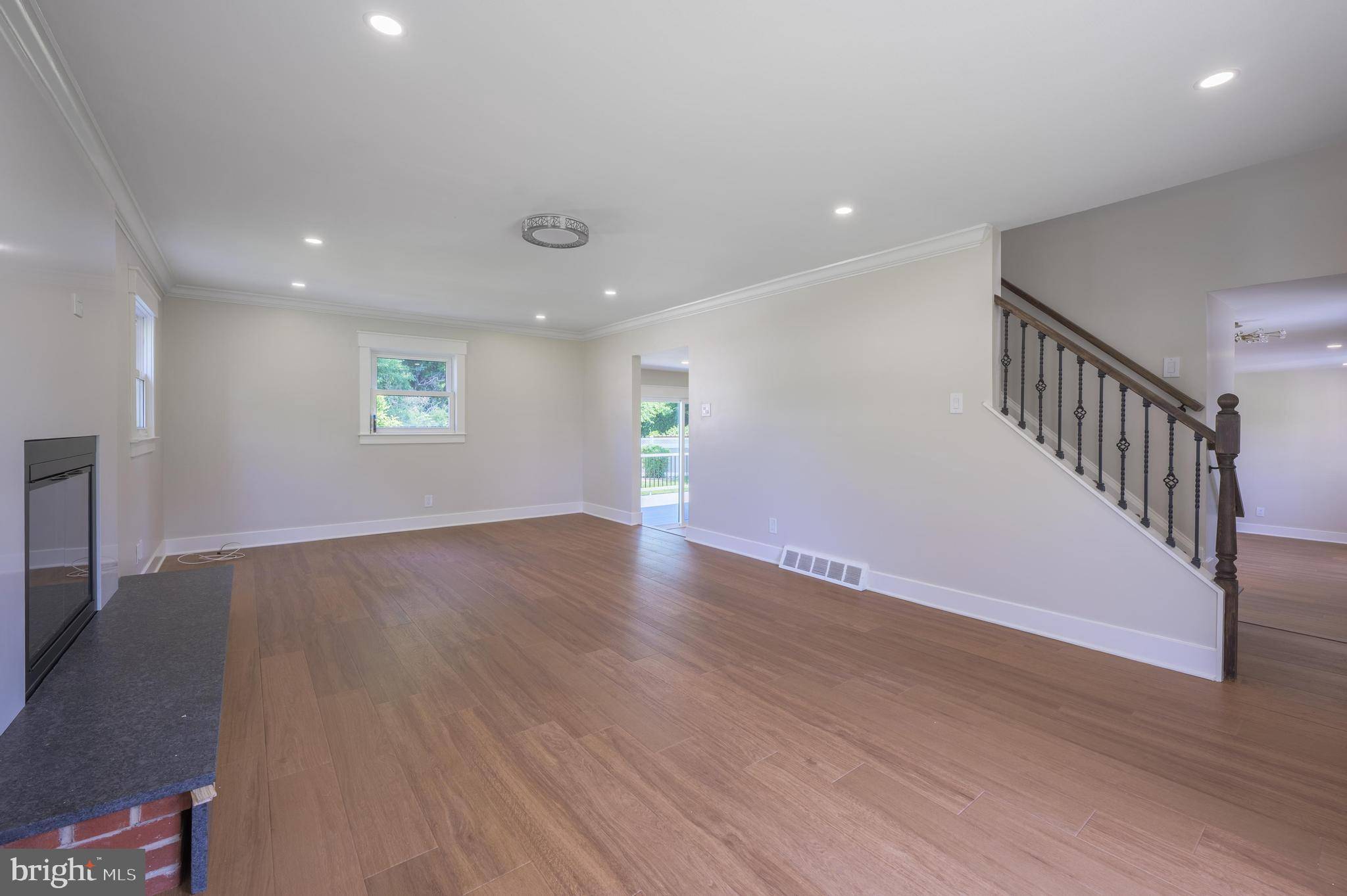 Cinnaminson, NJ 08077,1590 WYNWOOD DR