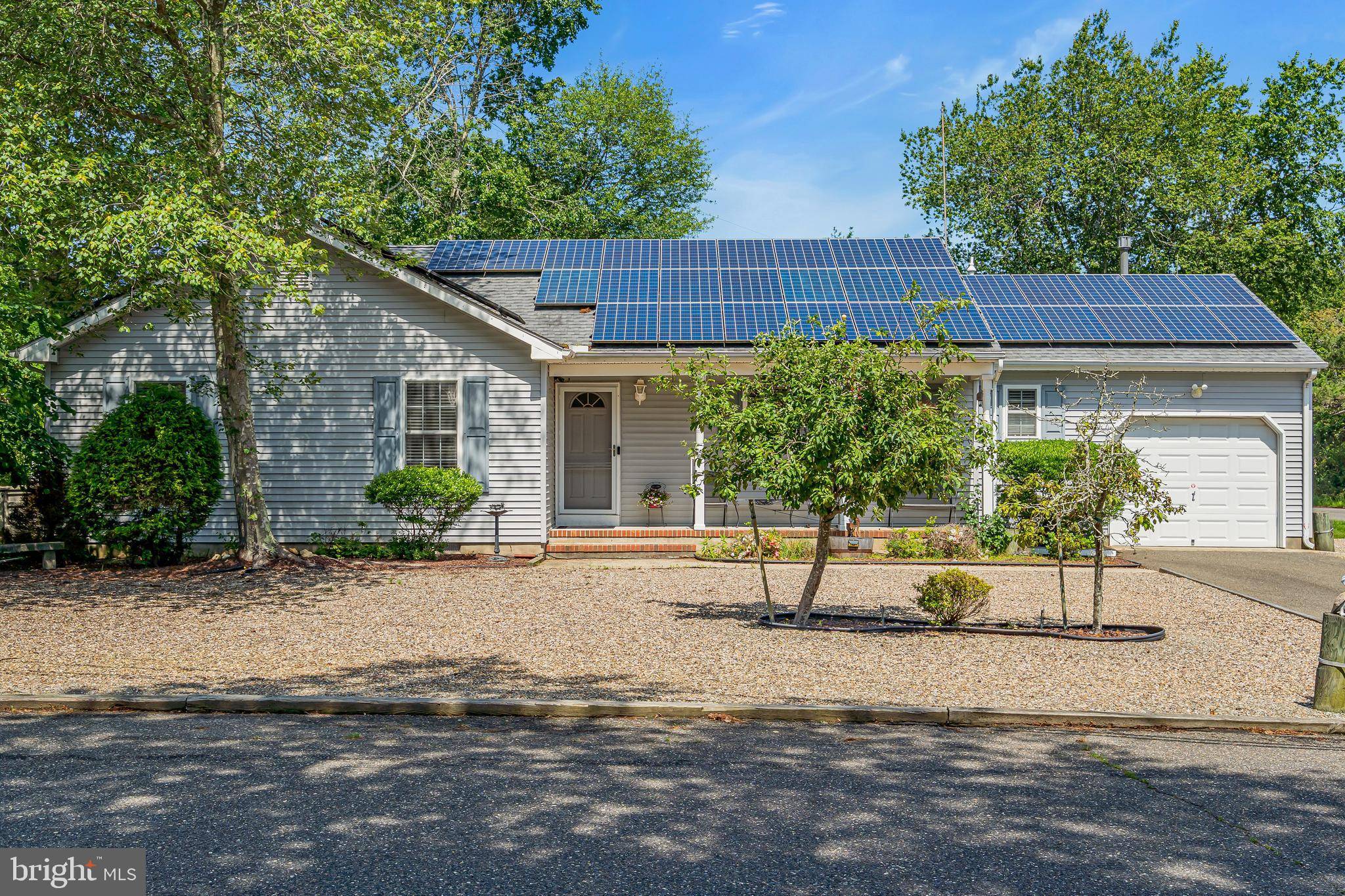 Forked River, NJ 08731,414 RIVERVIEW RD