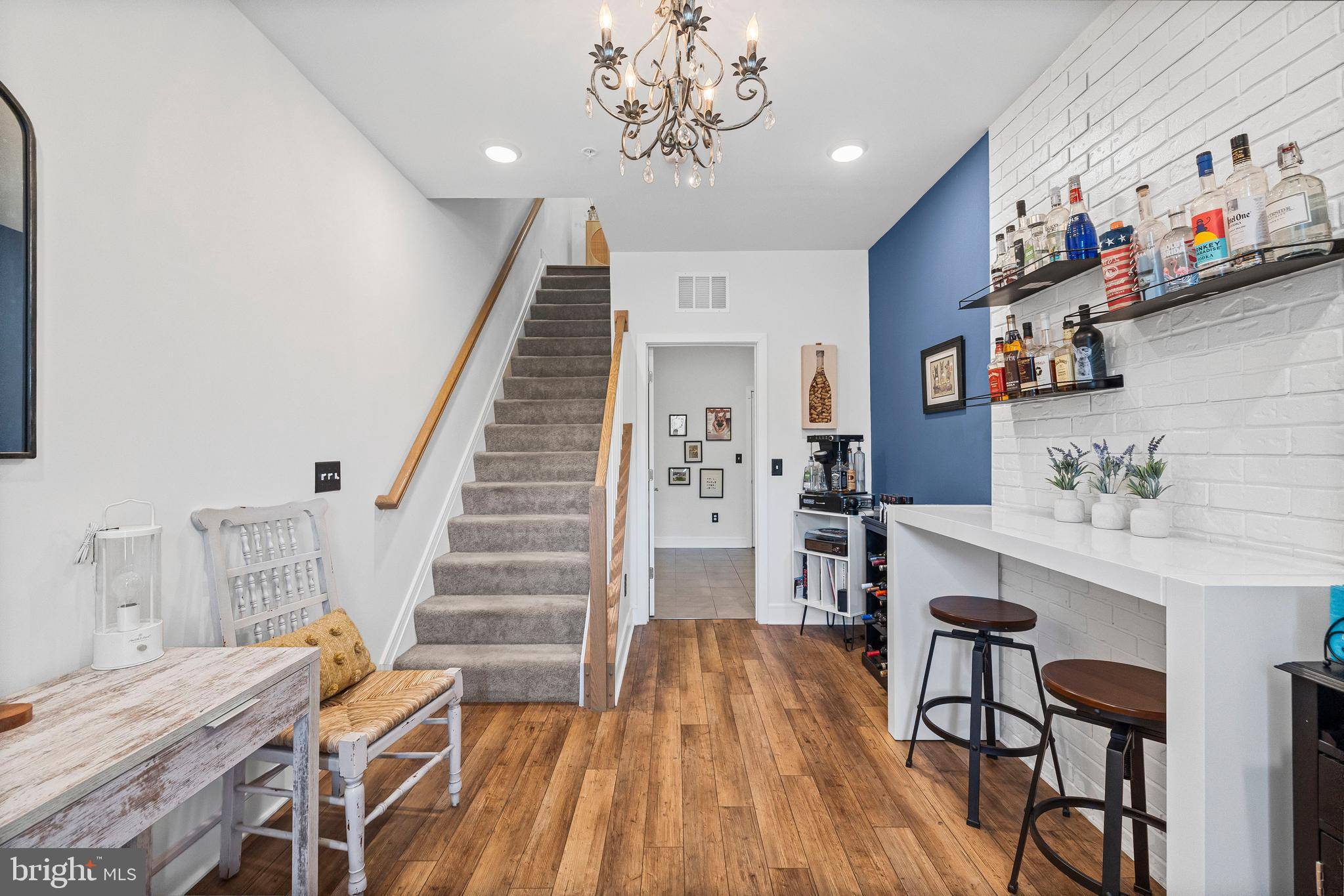 Ashburn, VA 20148,43270 FARRINGDON SQ