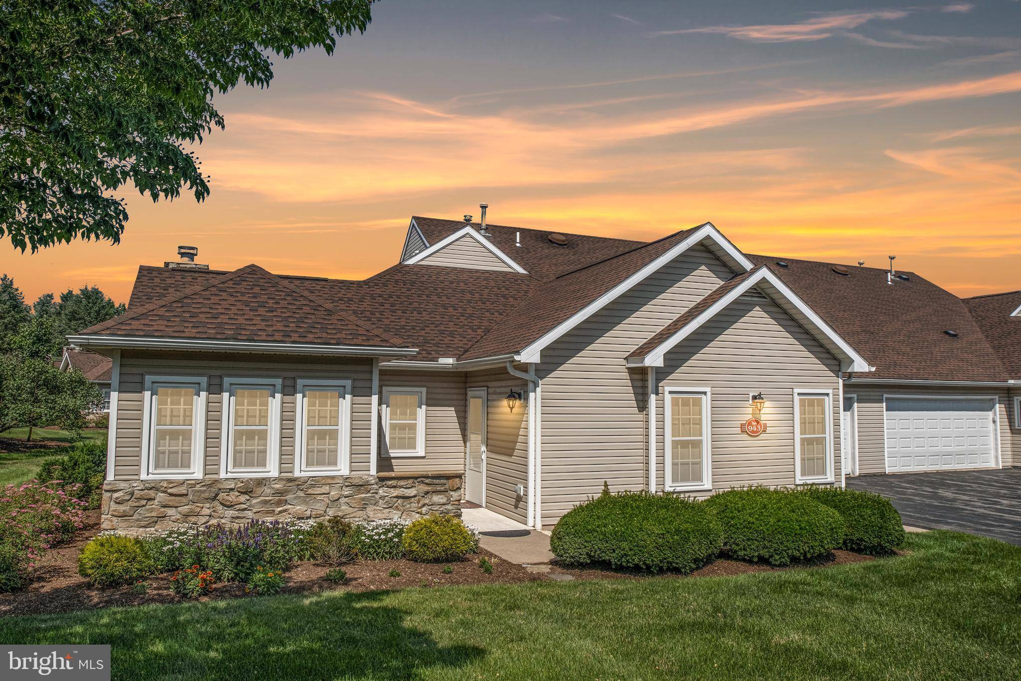 State College, PA 16801,3301 SHELLERS BND #943