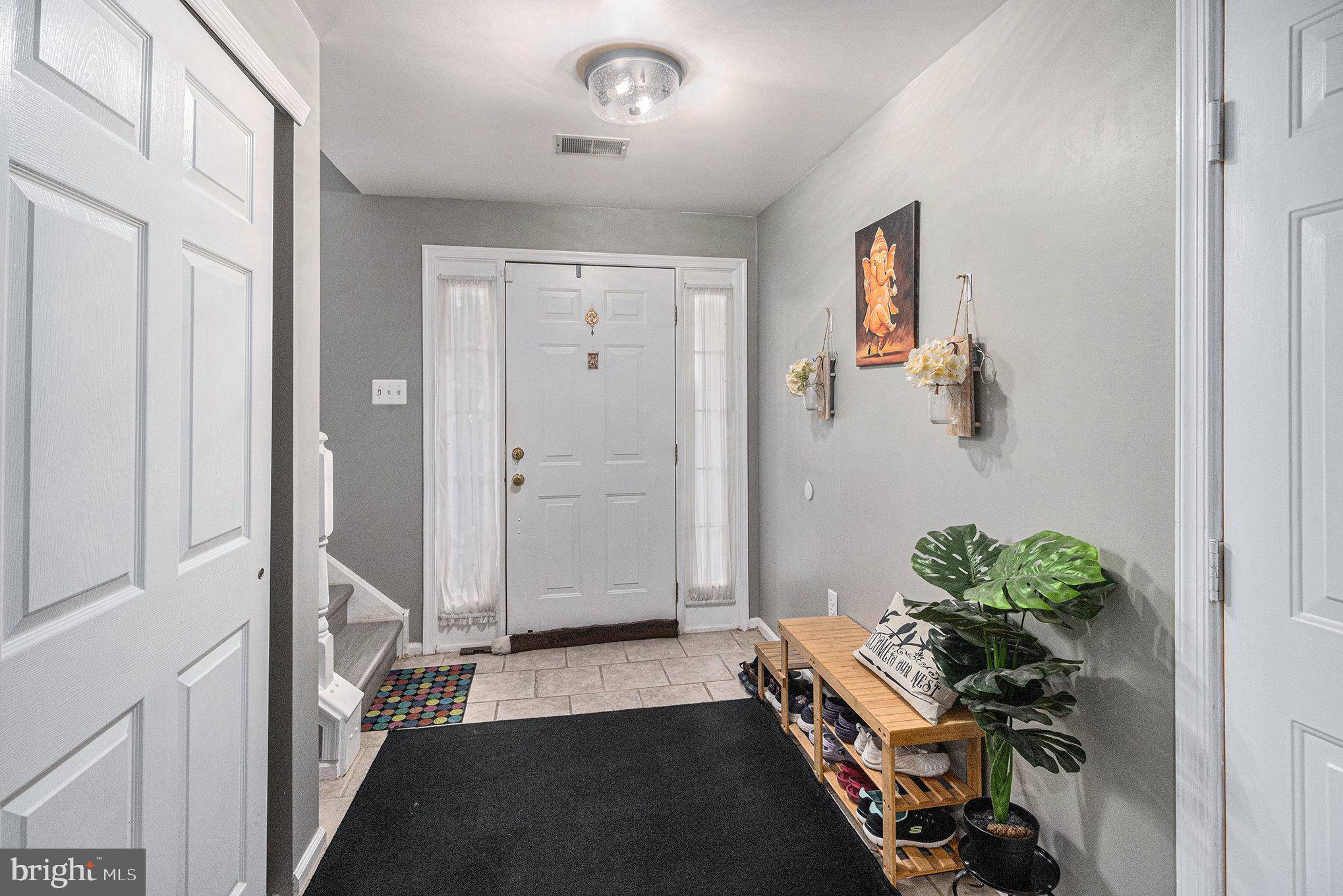 Lafayette Hill, PA 19444,8 FORSYTHIA CT
