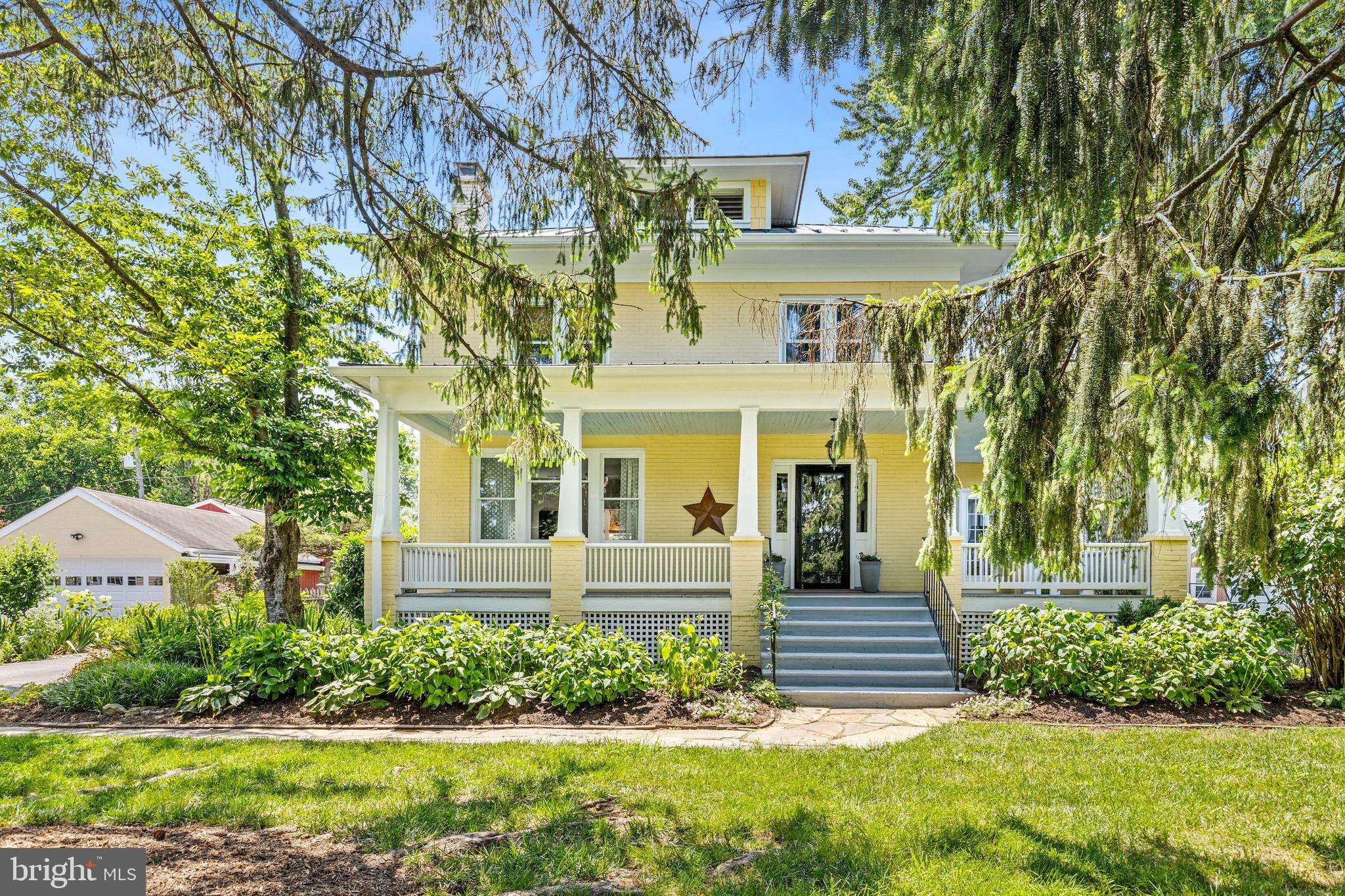 Purcellville, VA 20132,311 S MAPLE AVE