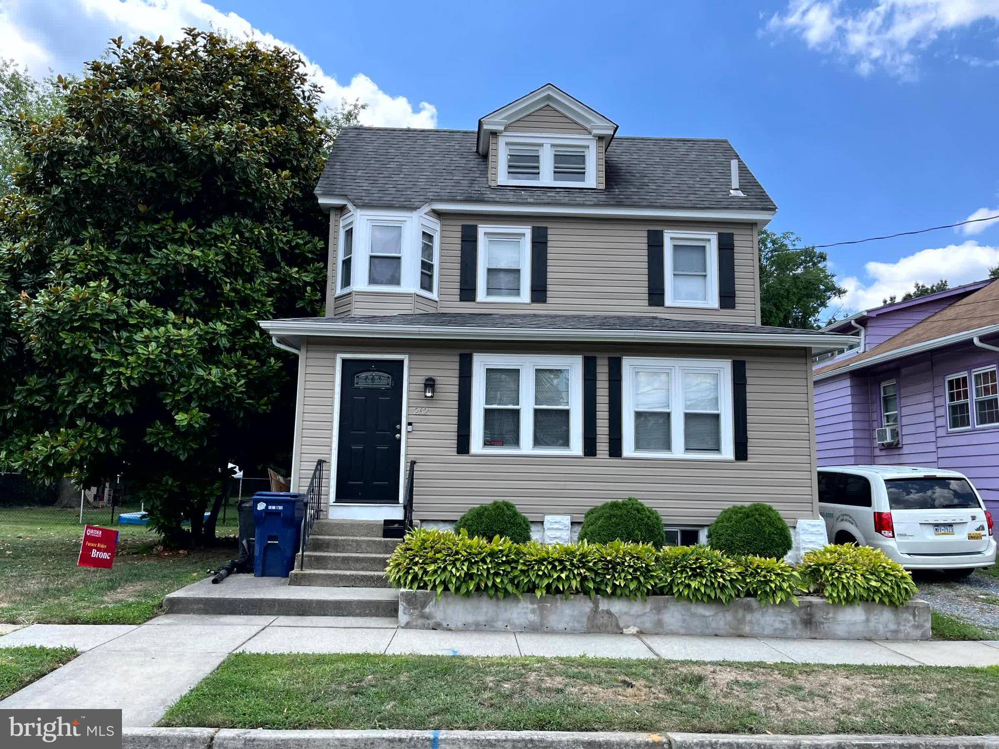Westville, NJ 08093,262 CHESTNUT ST