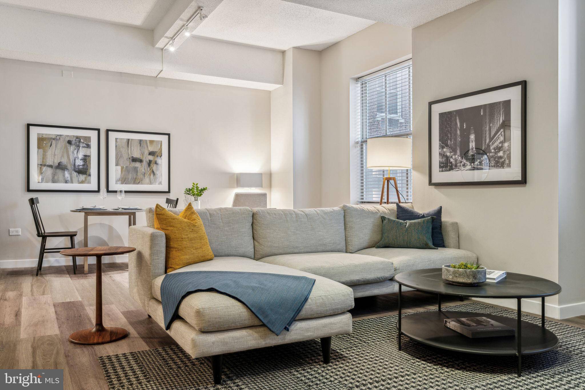 Philadelphia, PA 19107,875 SANSOM STREET #601