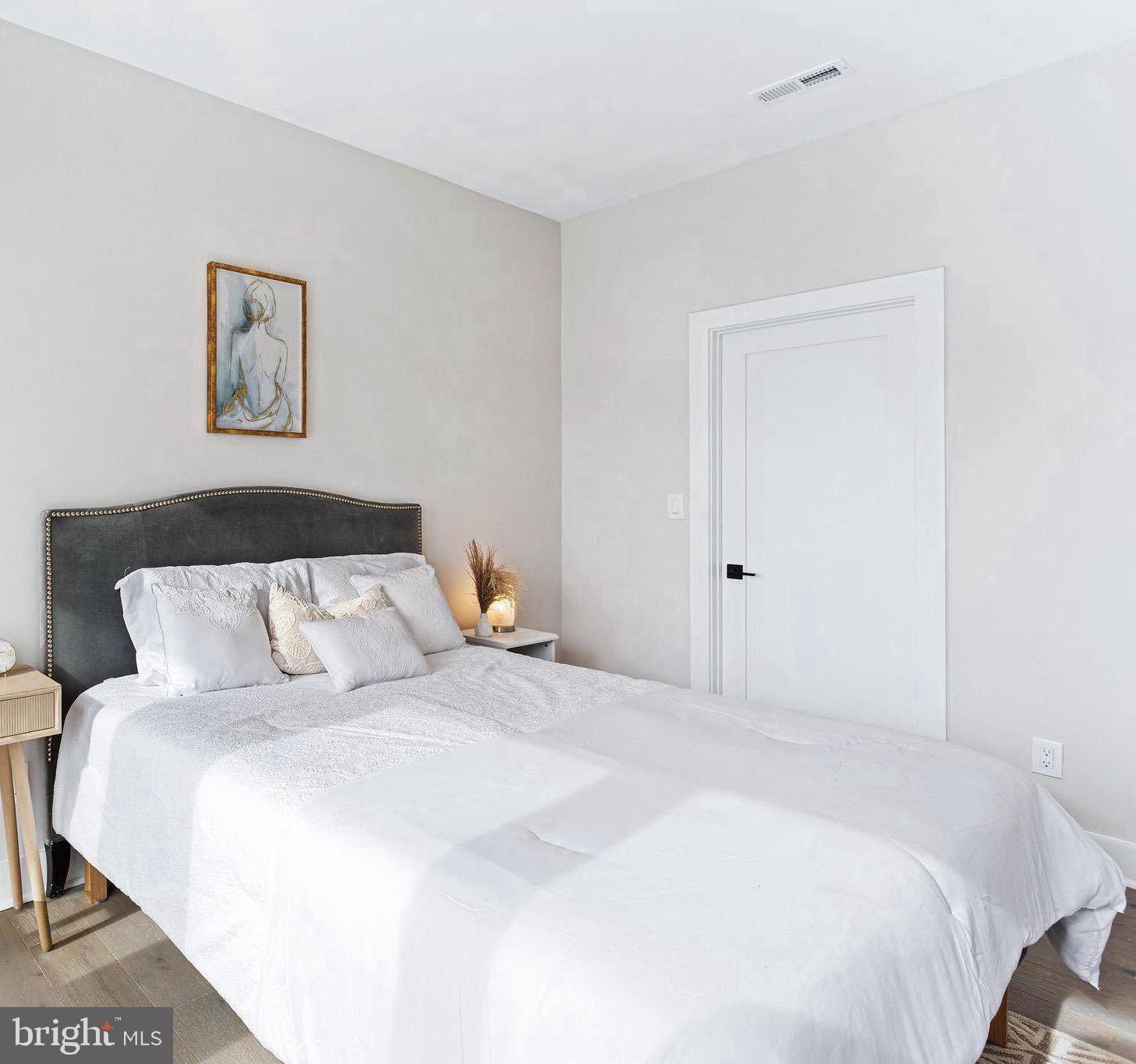 Washington, DC 20002,2209 M ST NE #3