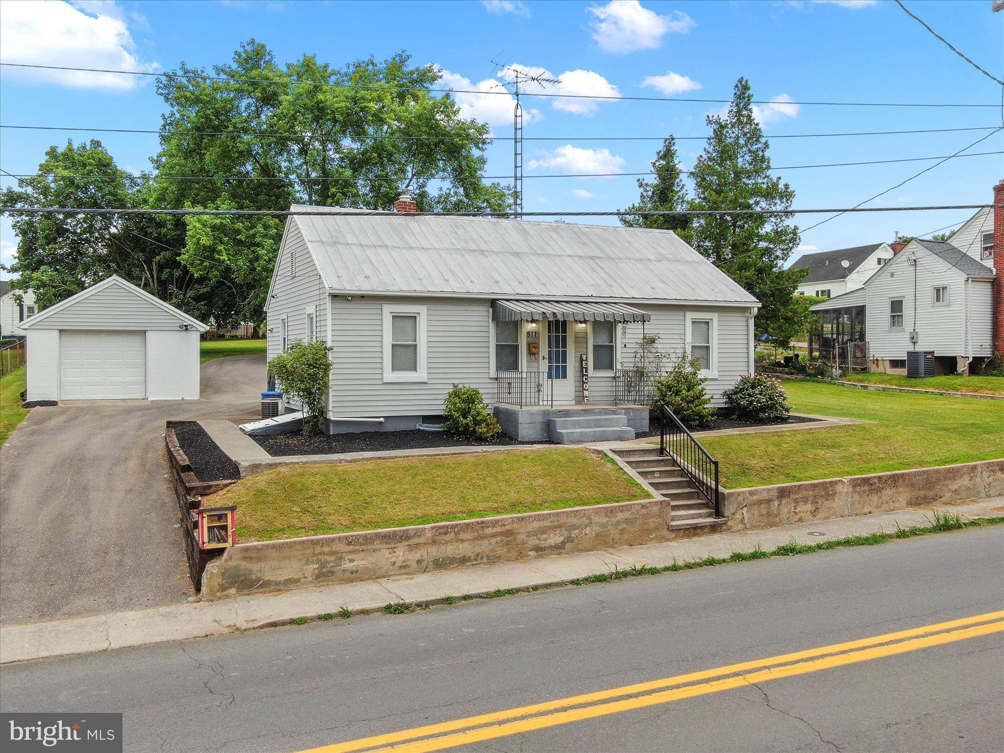 Martinsburg, WV 25404,511 E MOLER AVE