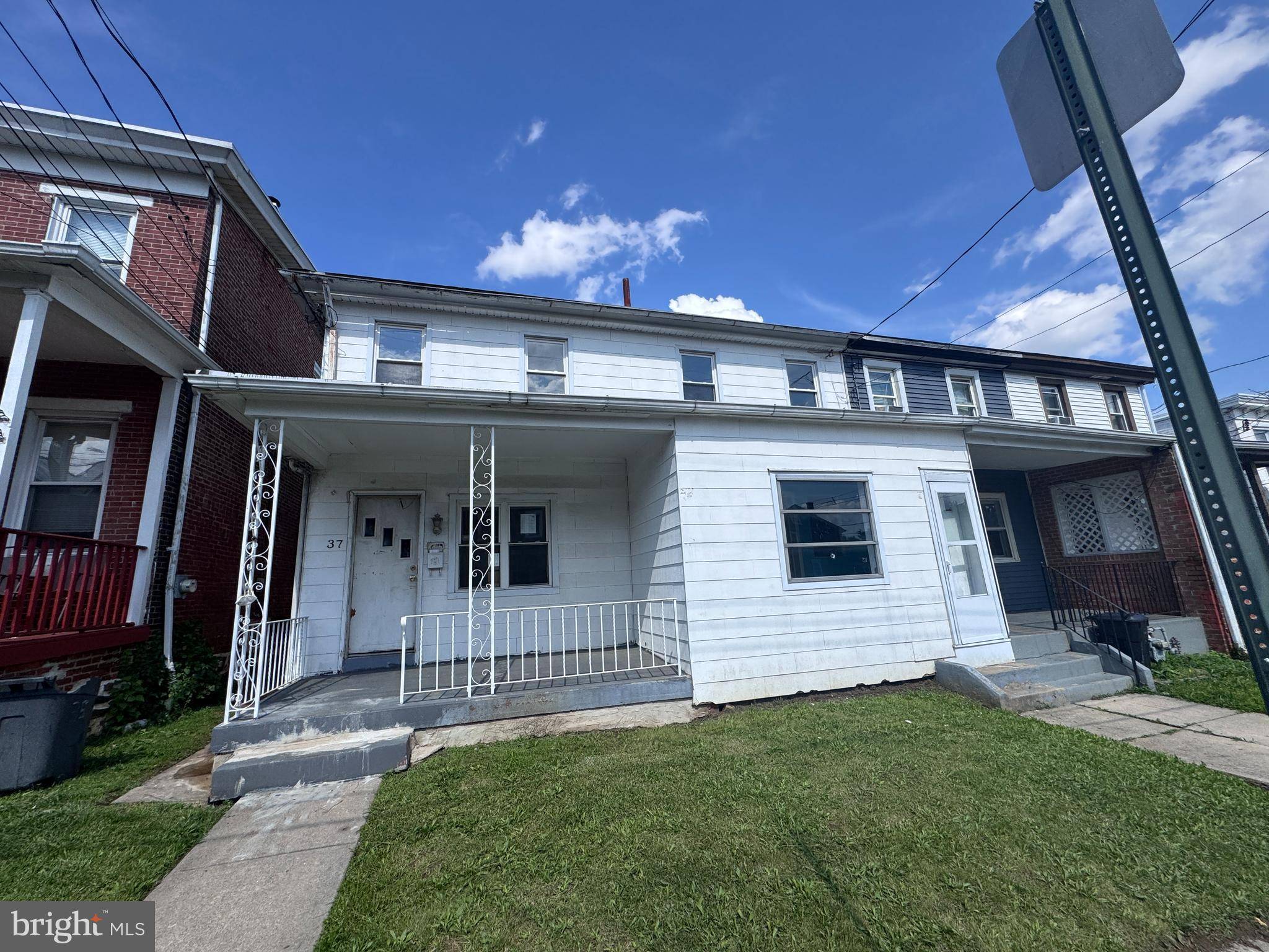 Clifton Heights, PA 19018,37-39 S SYCAMORE AVE