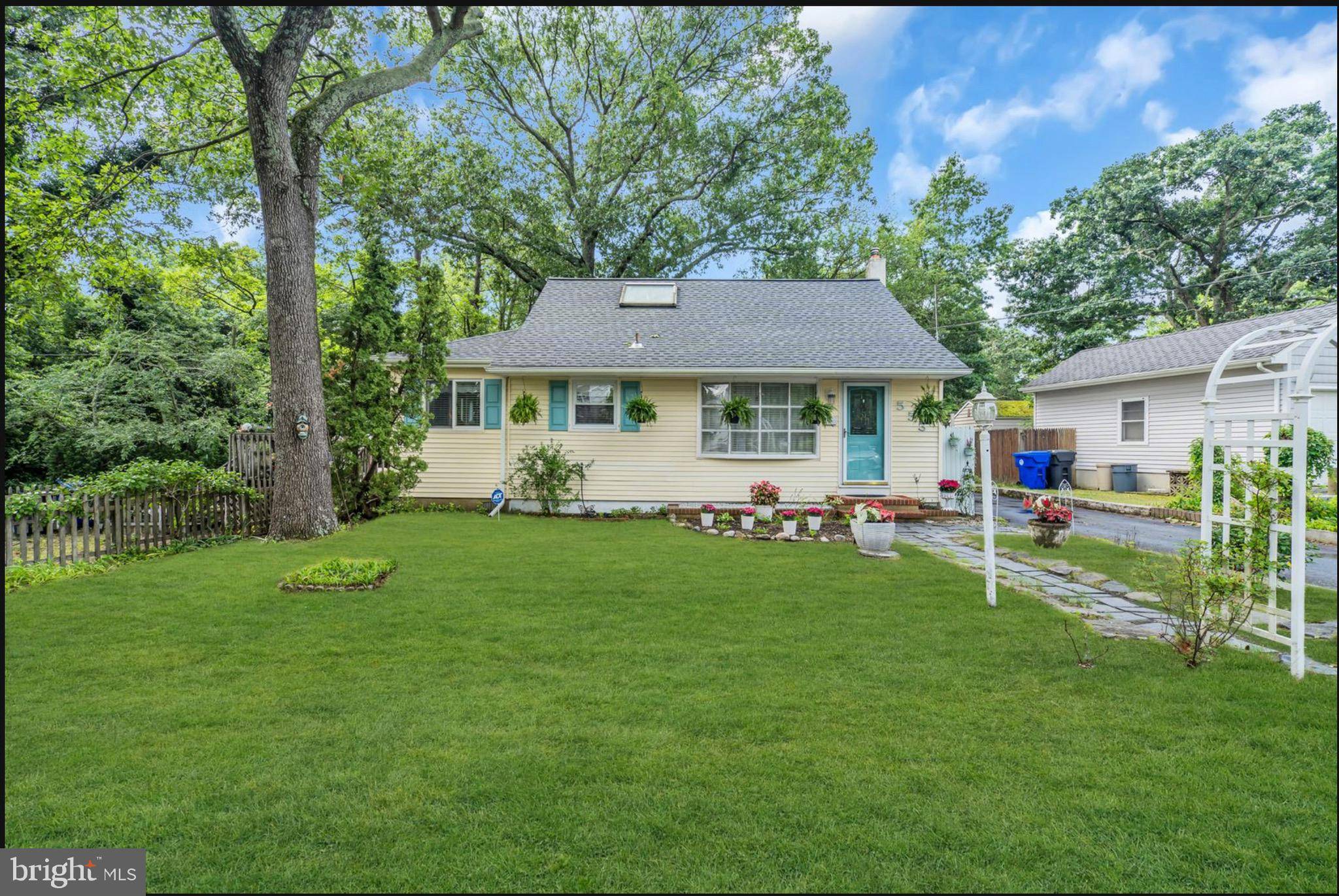 Brick, NJ 08723,553 KINGFISHER CR
