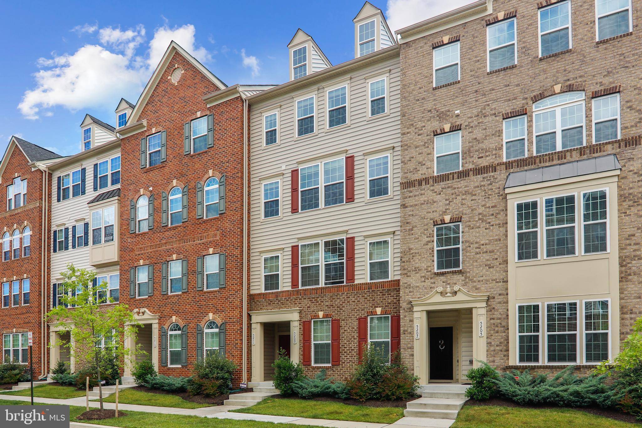 Greenbelt, MD 20770,5211 STREAM BANK LN #308F