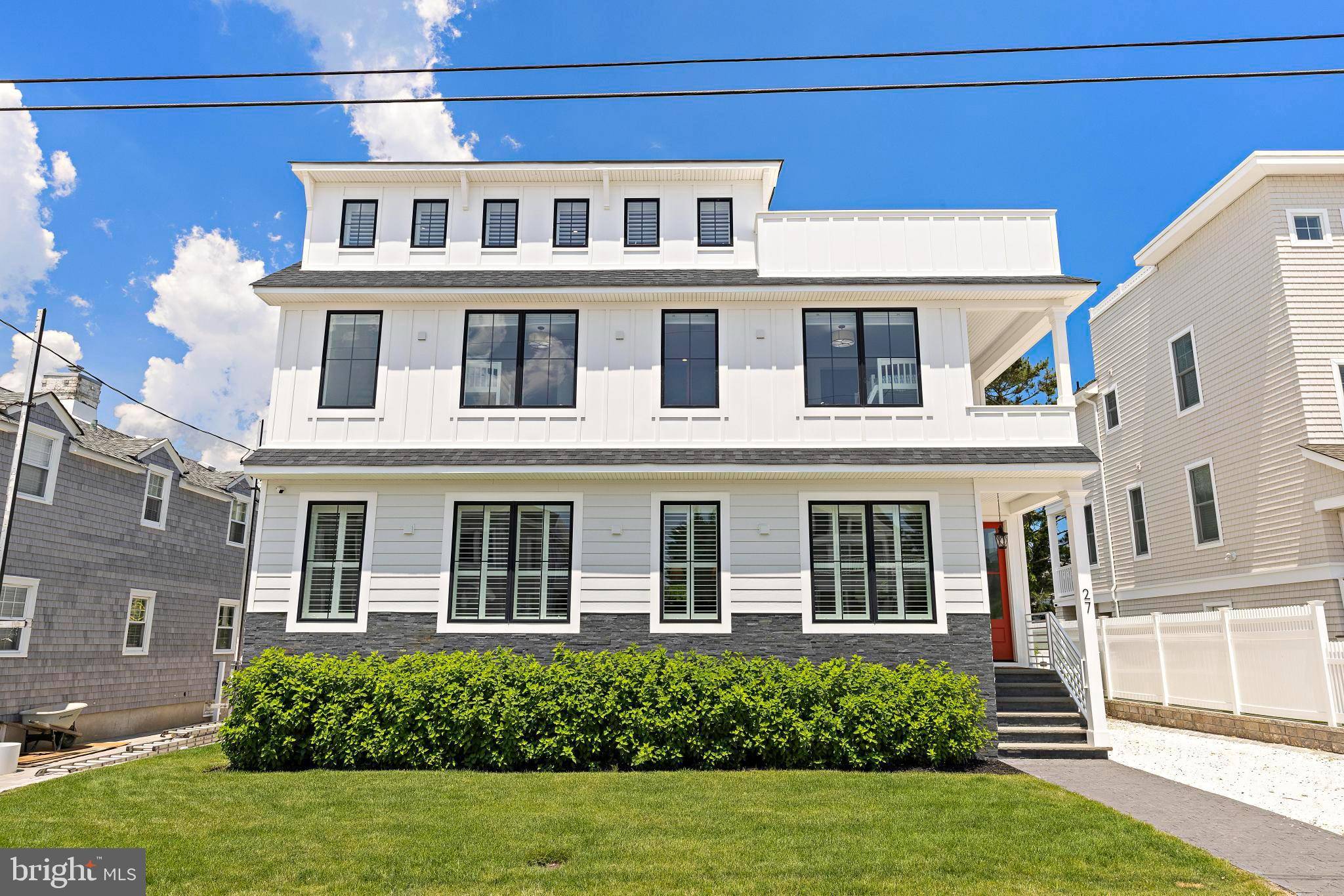 Beach Haven, NJ 08008,27 THIRD ST