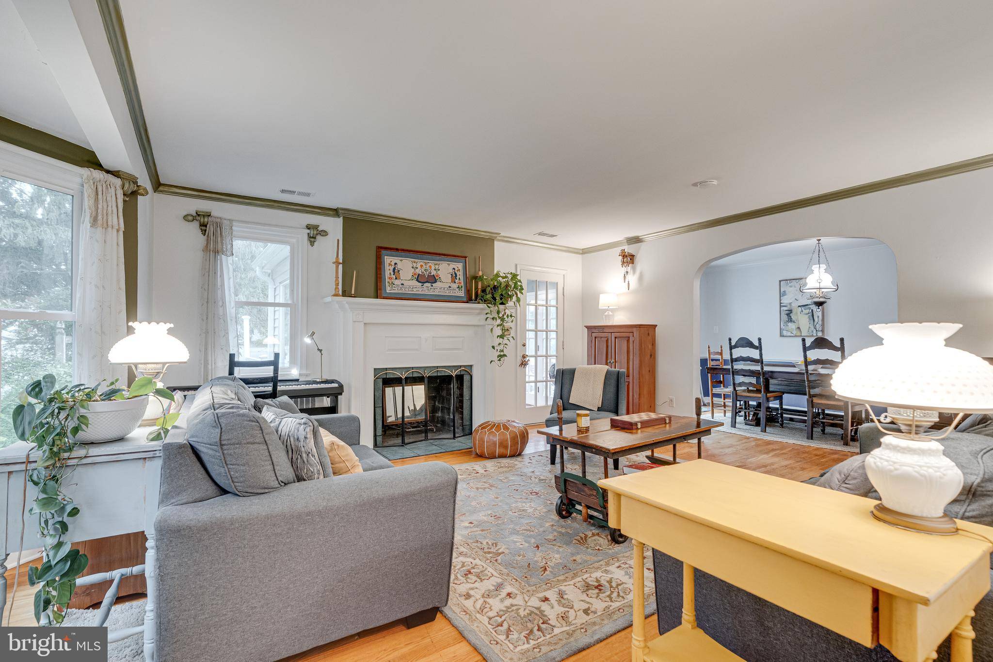 Hamilton, VA 20158,423 W COLONIAL HWY