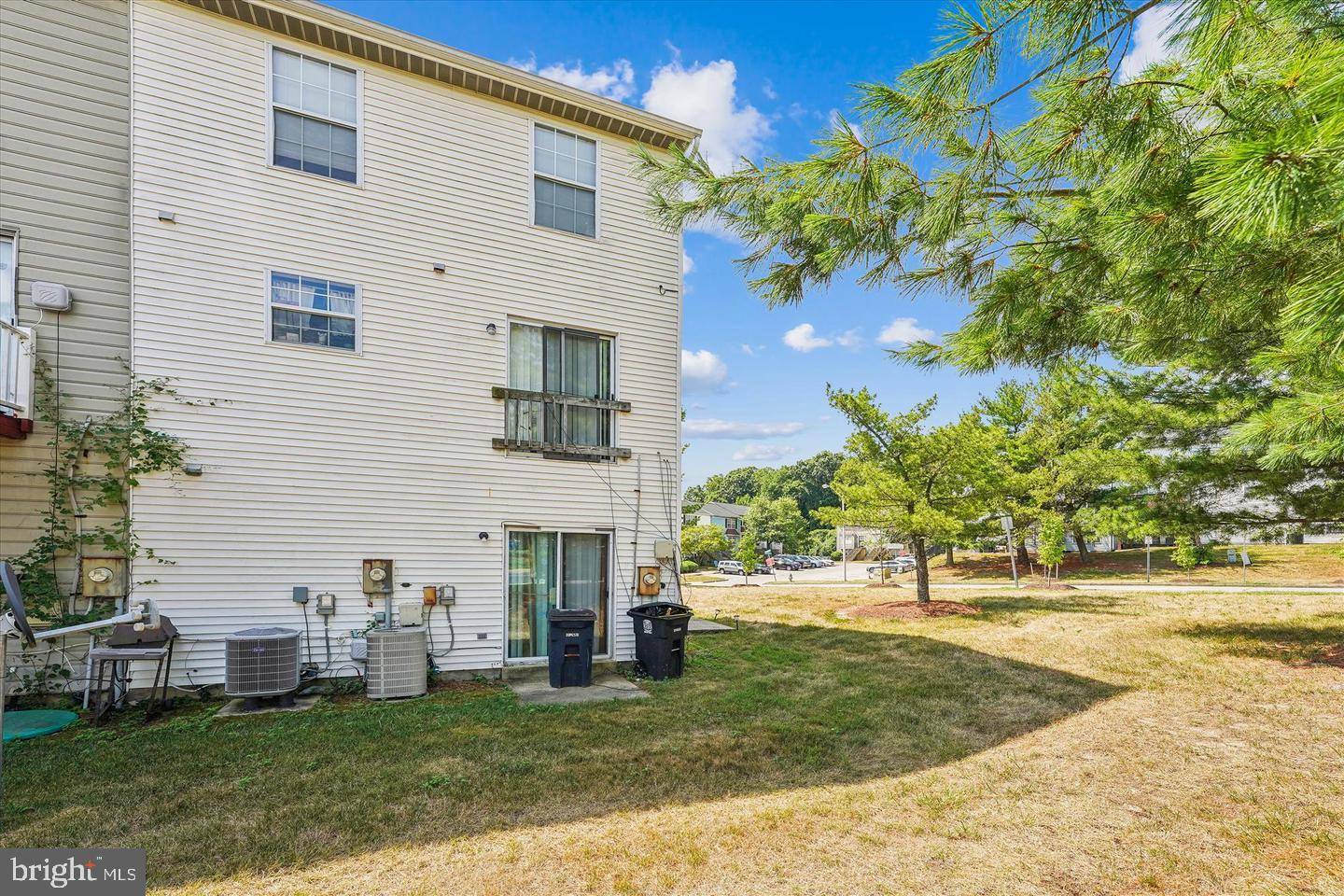 District Heights, MD 20747,6800 MILLTOWN CT