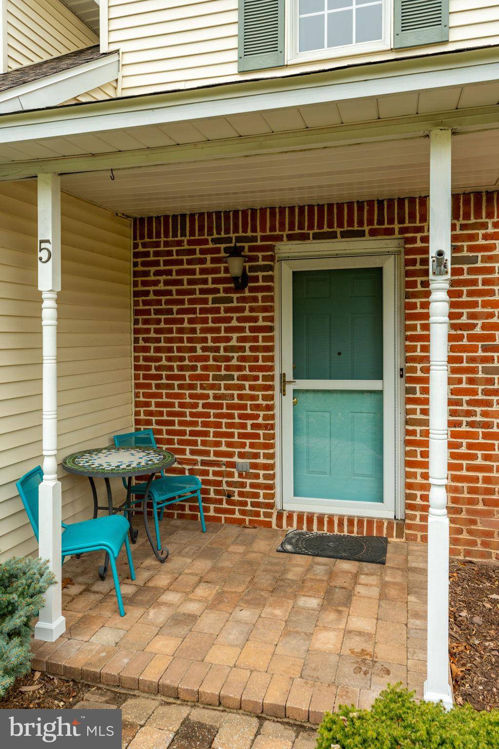 Mohnton, PA 19540,5 CHARCOAL LN