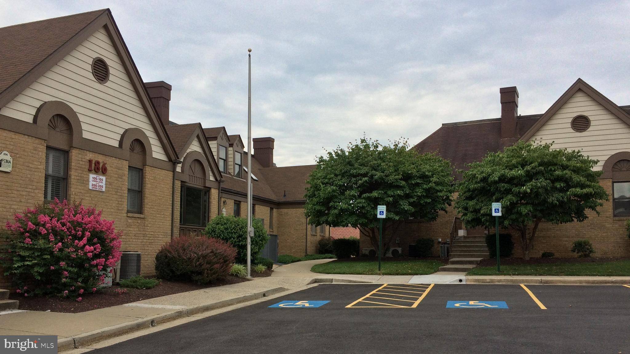 Frederick, MD 21702,186 THOMAS JOHNSON DR #SUITE 202 (UNIT 1DE)