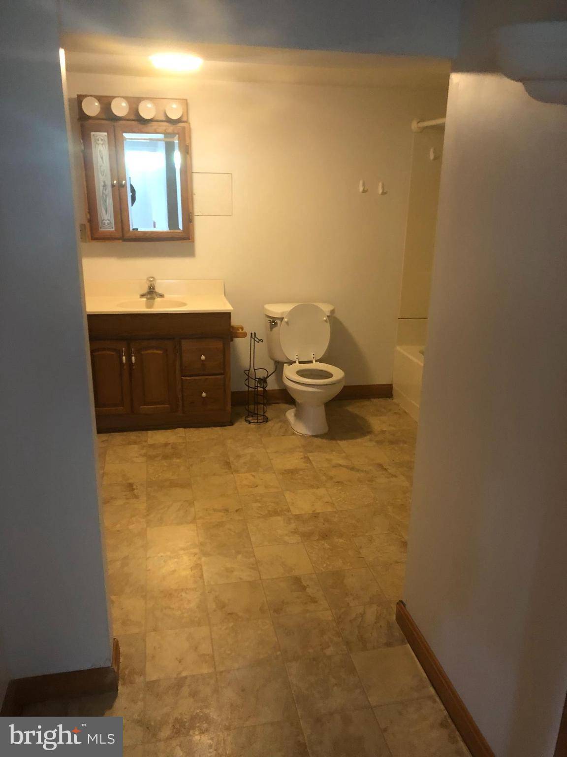 Thurmont, MD 21788,14756 SABILLASVILLE RD