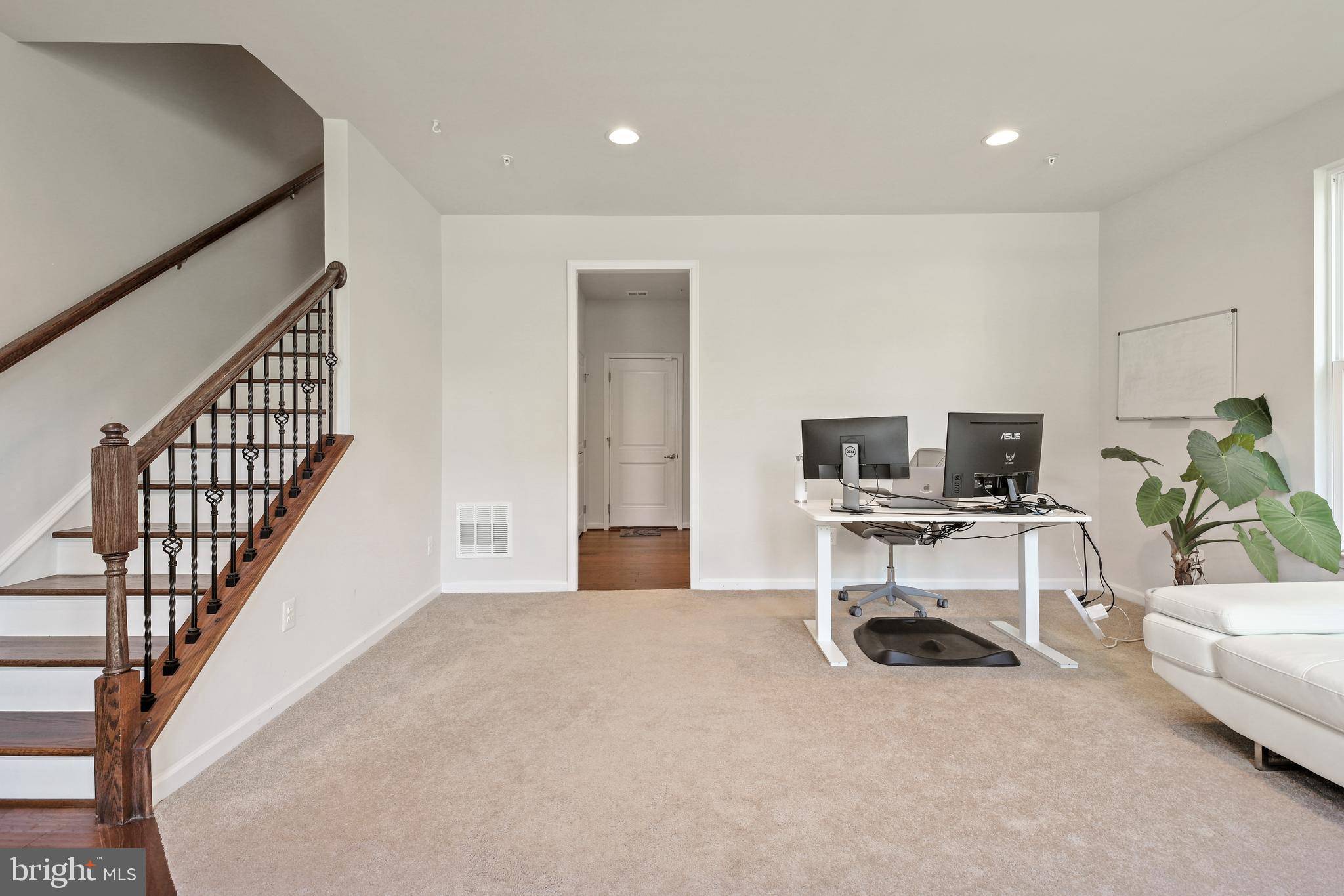 Ashburn, VA 20148,22362 LUCAS TER