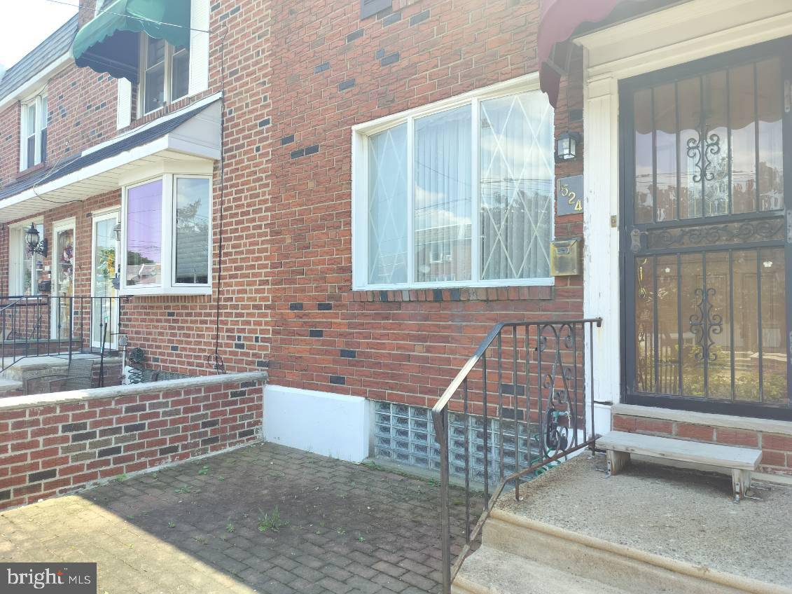 Philadelphia, PA 19145,1524 CURTIN ST