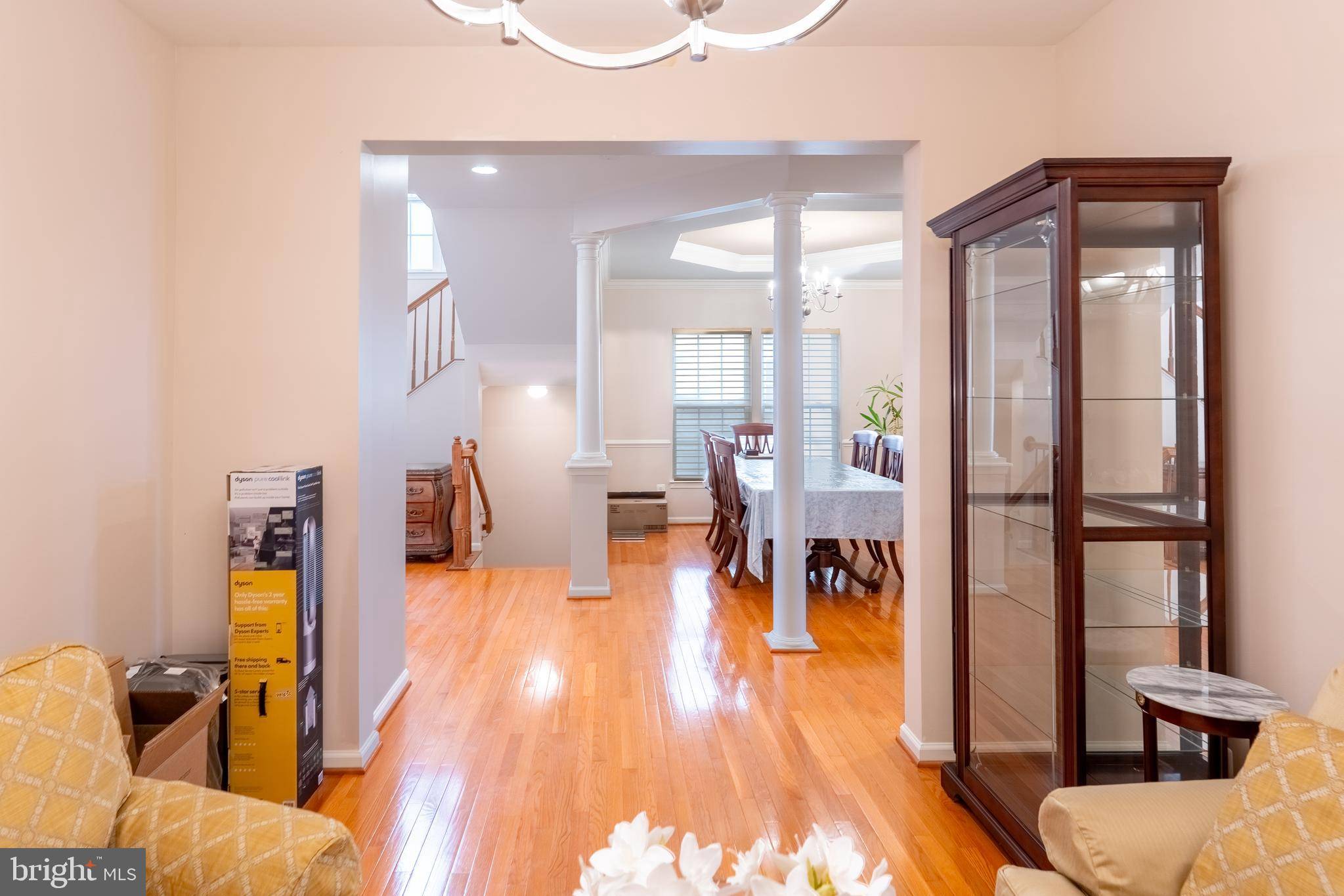 Chantilly, VA 20151,13779 LOWE ST