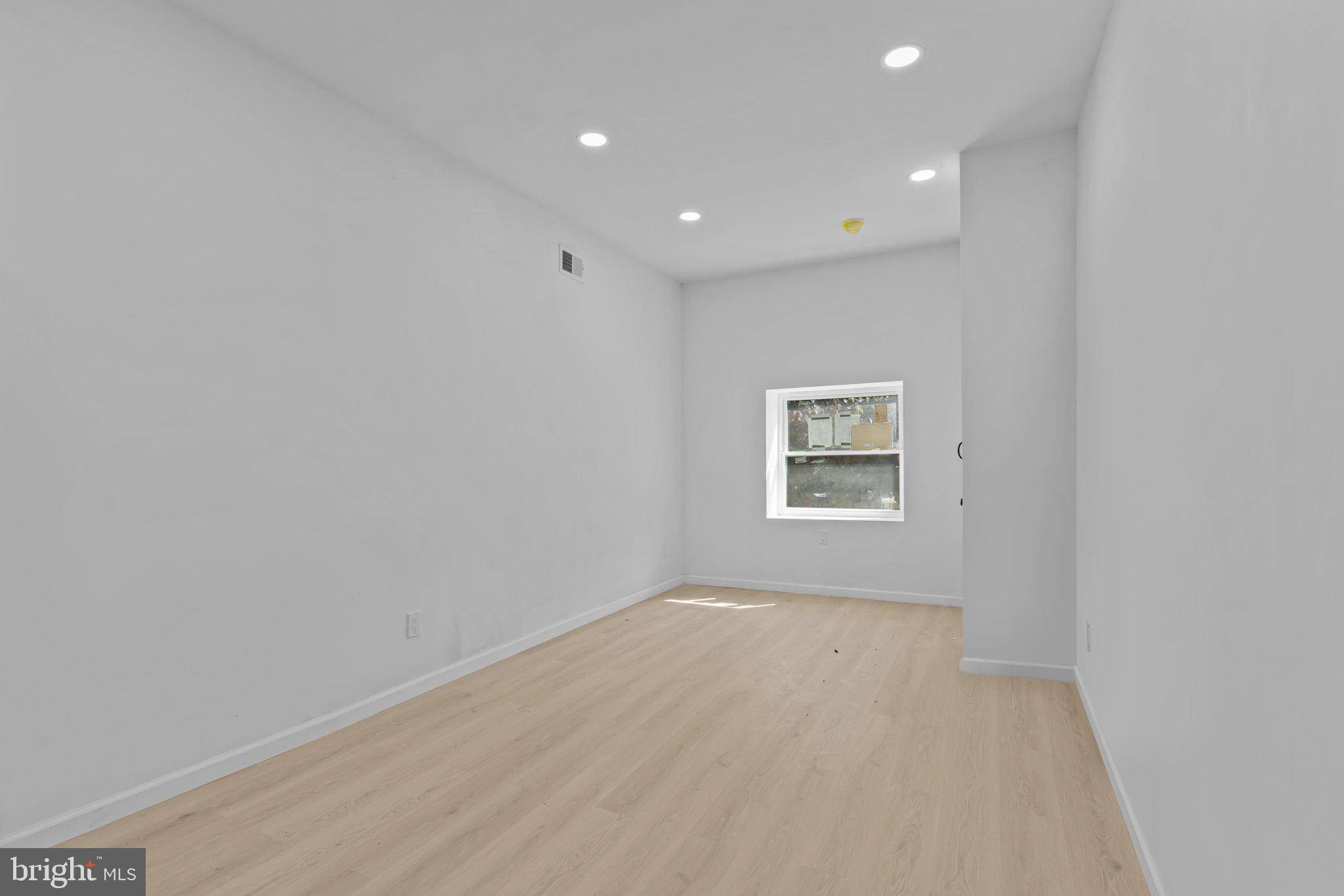 Philadelphia, PA 19134,2030 E TIOGA ST