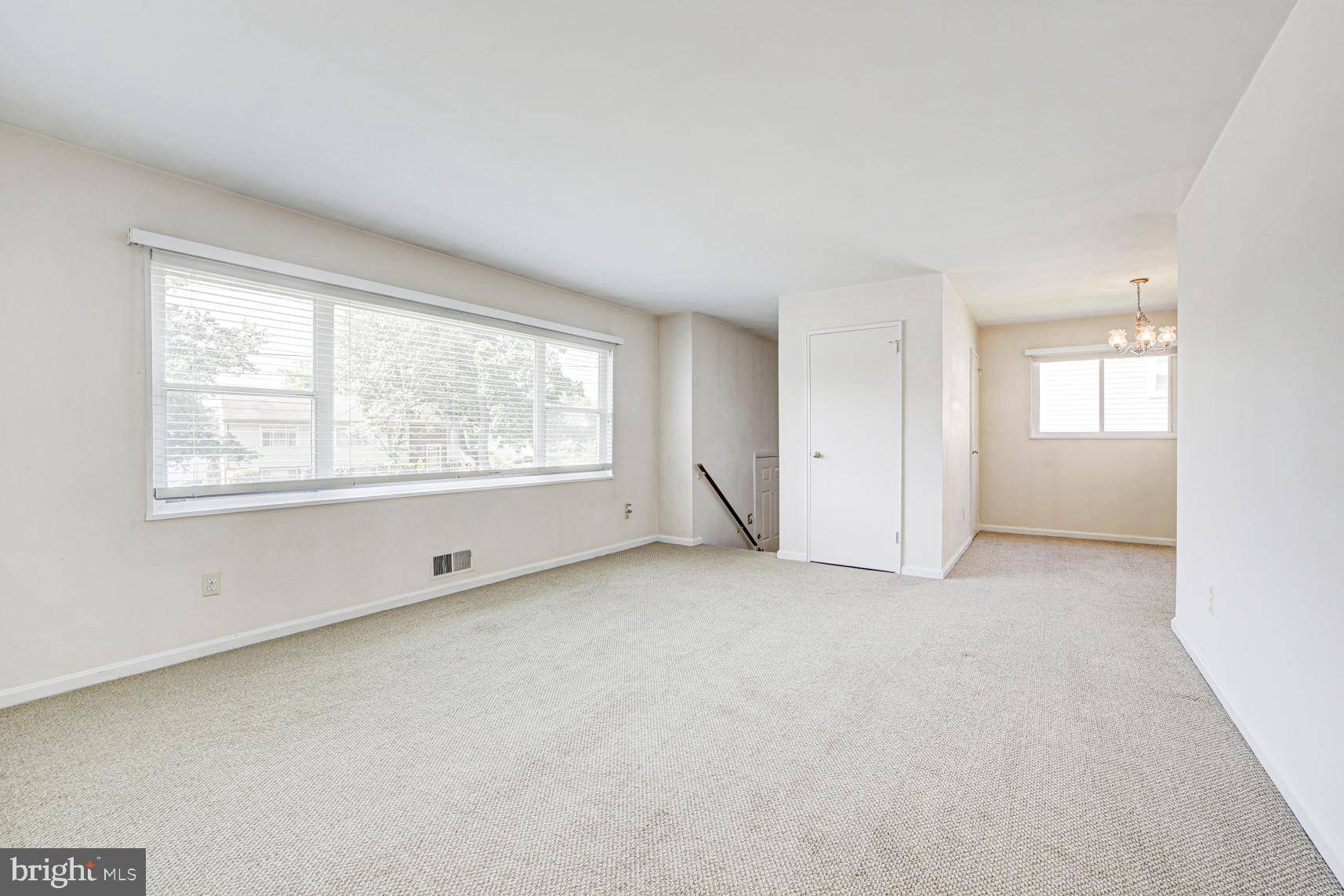 College Park, MD 20740,5122 NIAGARA PL