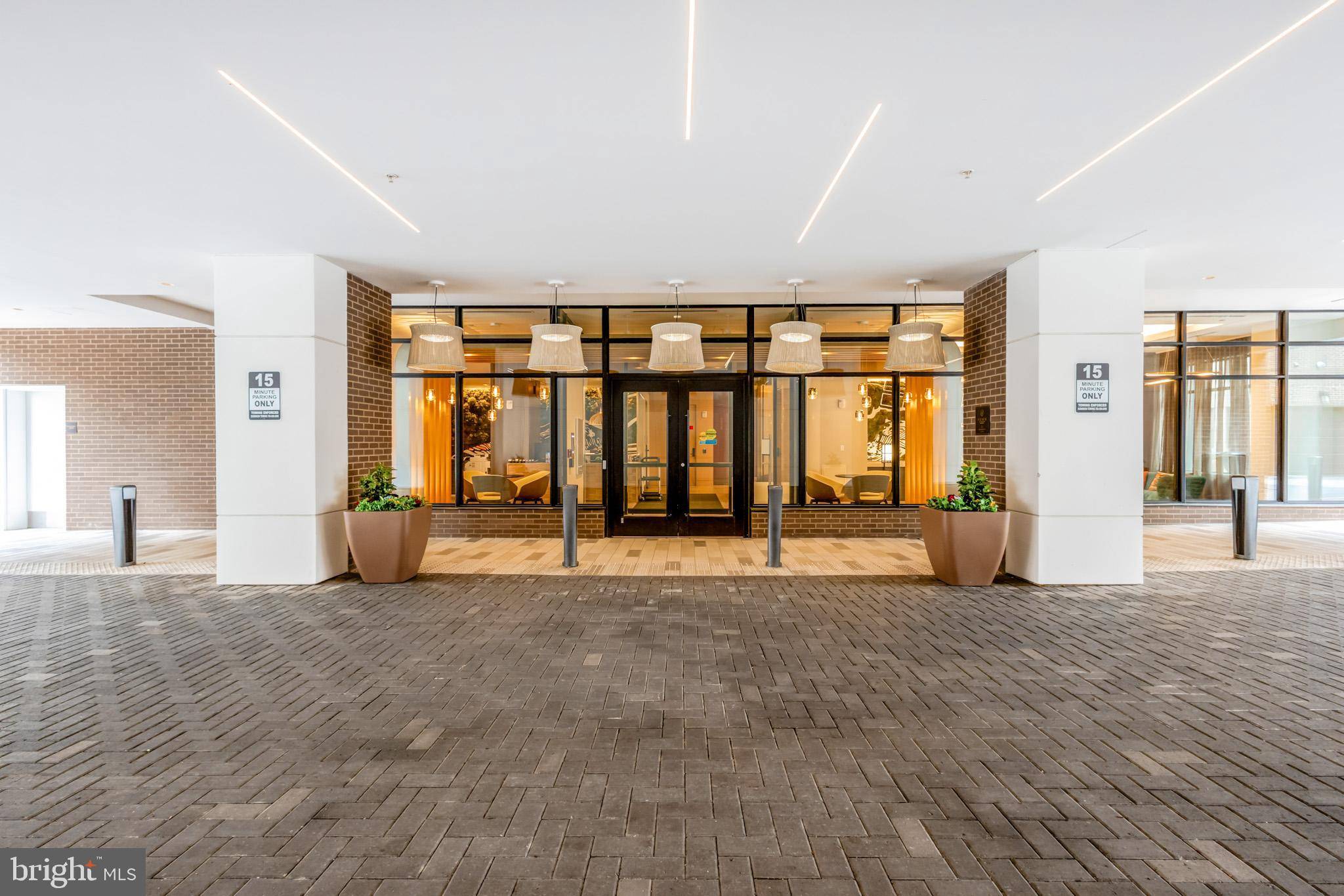 Alexandria, VA 22314,925 N FAIRFAX ST #610