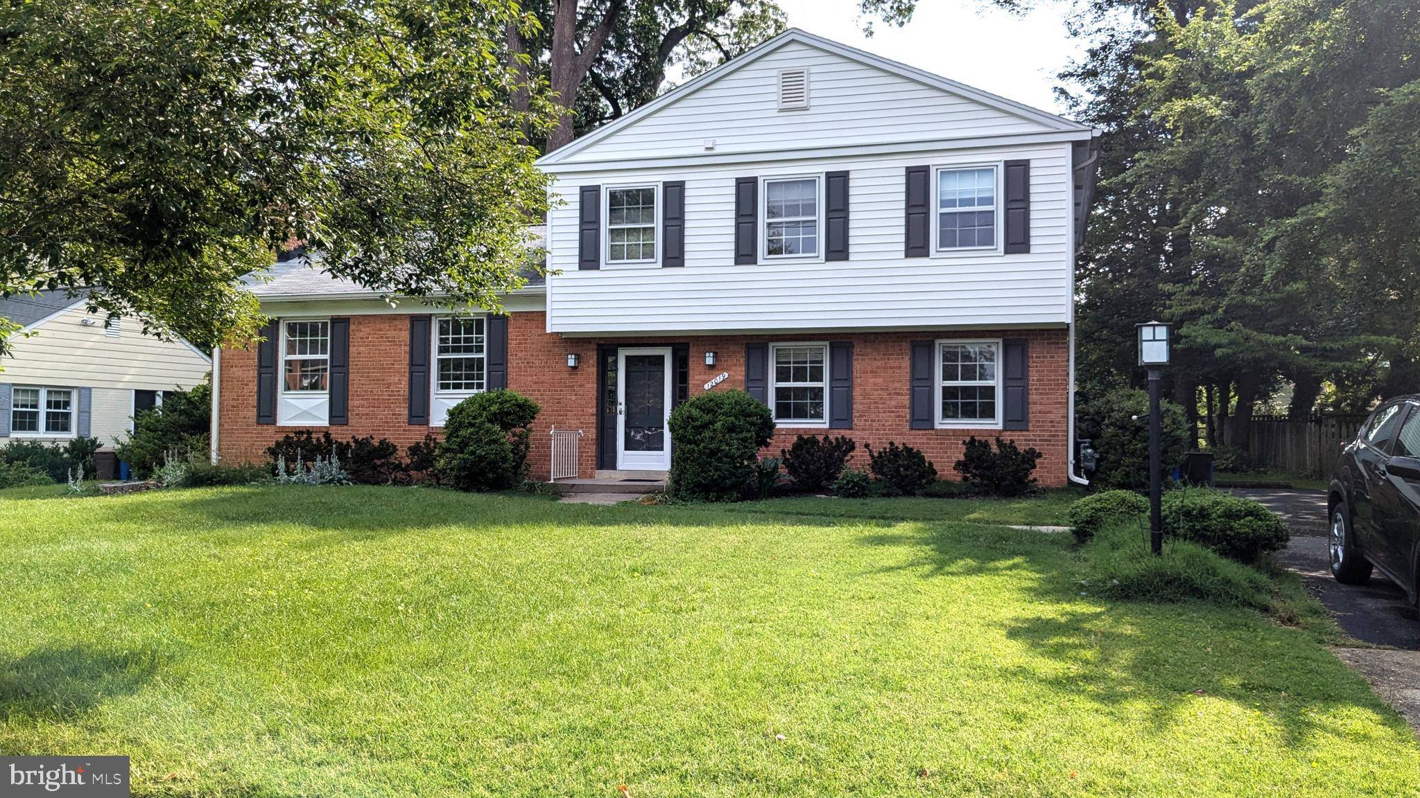 Rockville, MD 20852,12019 HITCHING POST LN