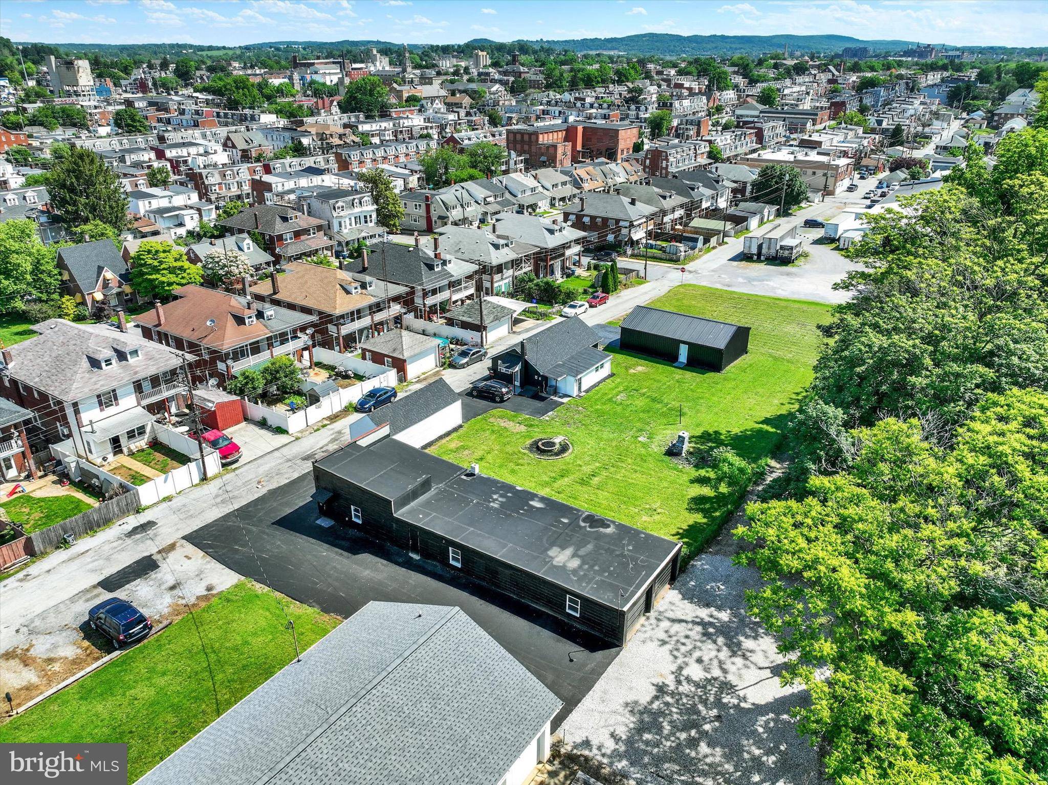 York, PA 17404,1221 W HEIGES ST