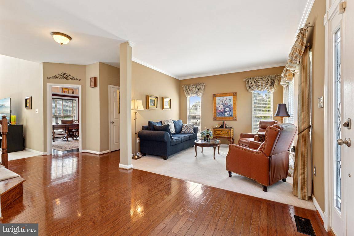 Bristow, VA 20136,8899 TENBURY CT