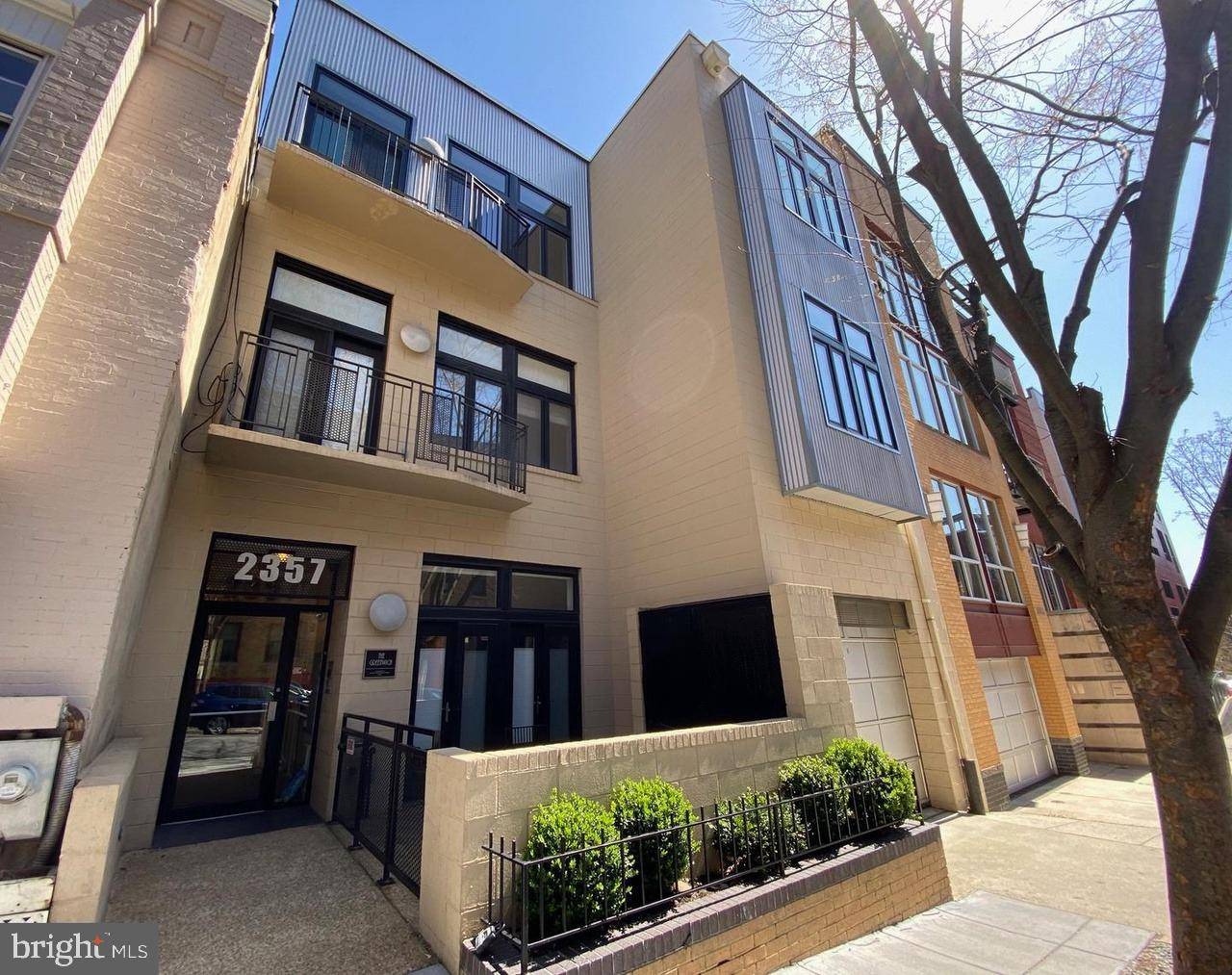 Washington, DC 20009,2357 CHAMPLAIN ST NW #102